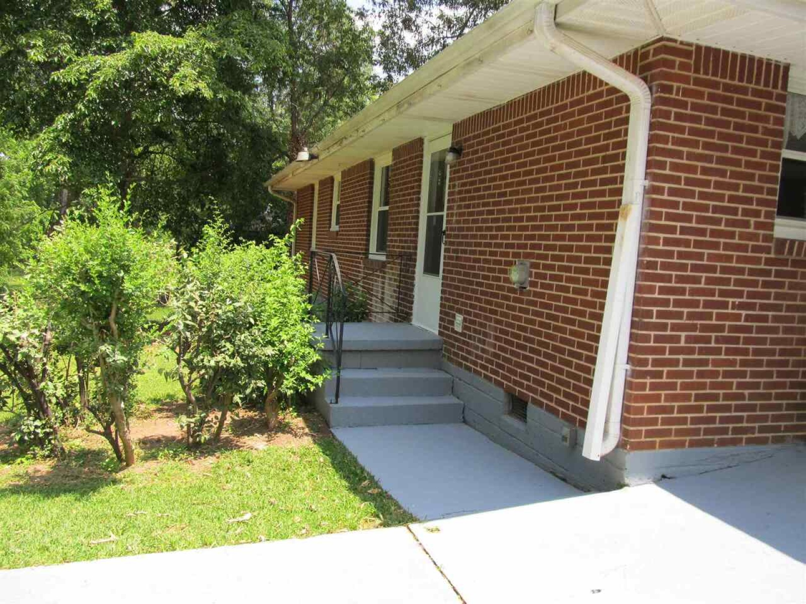 2154 Brannen Road, Atlanta, Georgia 30316, 2 Bedrooms Bedrooms, ,1 BathroomBathrooms,Residential,For Sale,Brannen,9018830