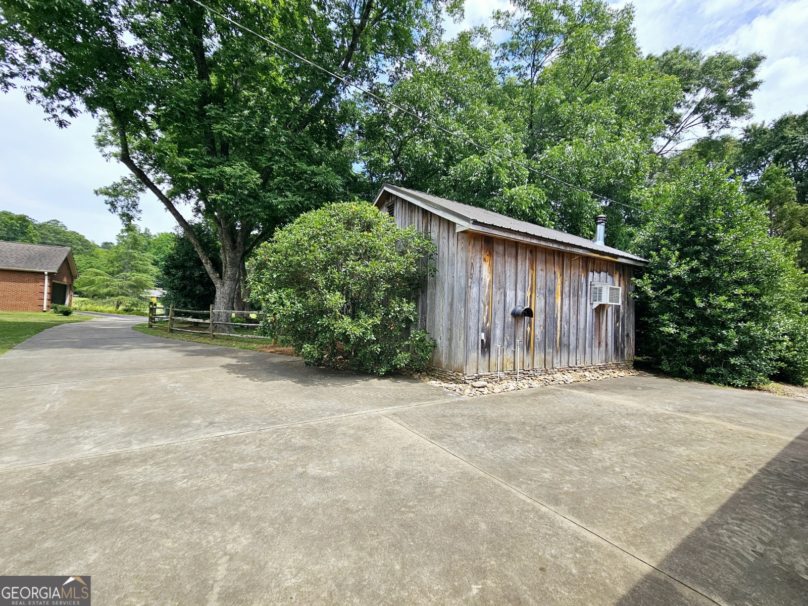 233 Sivell Road, LaGrange, Georgia 30241, 3 Bedrooms Bedrooms, ,2 BathroomsBathrooms,Residential,For Sale,Sivell,9131097