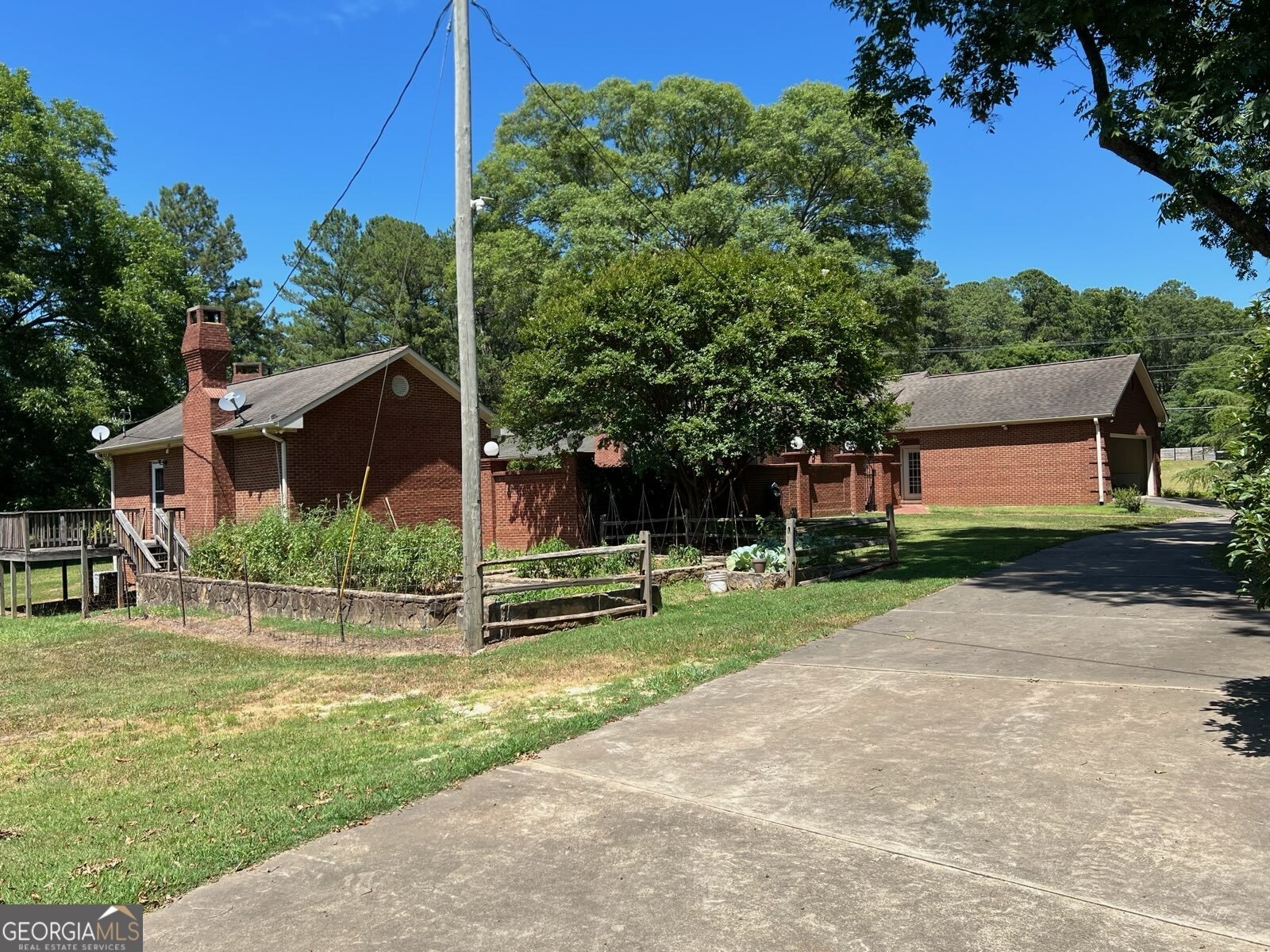 233 Sivell Road, LaGrange, Georgia 30241, 3 Bedrooms Bedrooms, ,2 BathroomsBathrooms,Residential,For Sale,Sivell,9131097