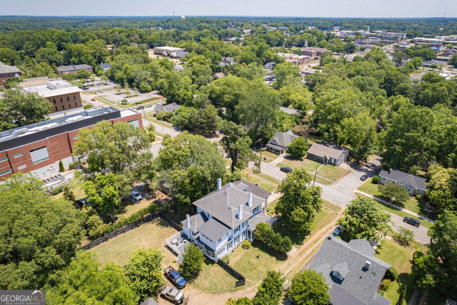 206 Park Avenue, Lagrange, Georgia 30240, 6 Bedrooms Bedrooms, ,4 BathroomsBathrooms,Residential,For Sale,Park,9131546