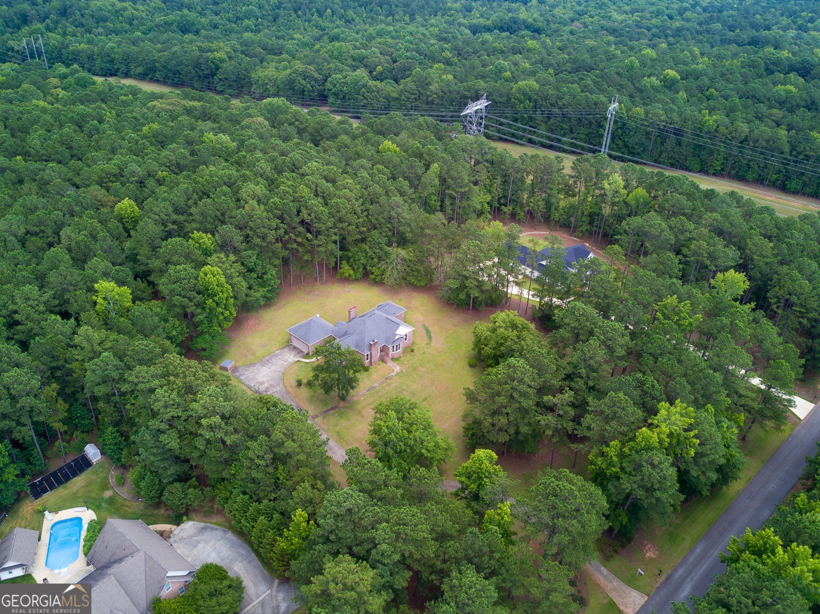 215 Wild Turkey Dr, Pine Mountain, Georgia 31822, 3 Bedrooms Bedrooms, ,2 BathroomsBathrooms,Residential,For Sale,Wild Turkey Dr,9132177