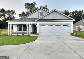 113 Chinaberry Street, Pine Mountain, Georgia 31822, 4 Bedrooms Bedrooms, ,3 BathroomsBathrooms,Residential,For Sale,Chinaberry,9134948