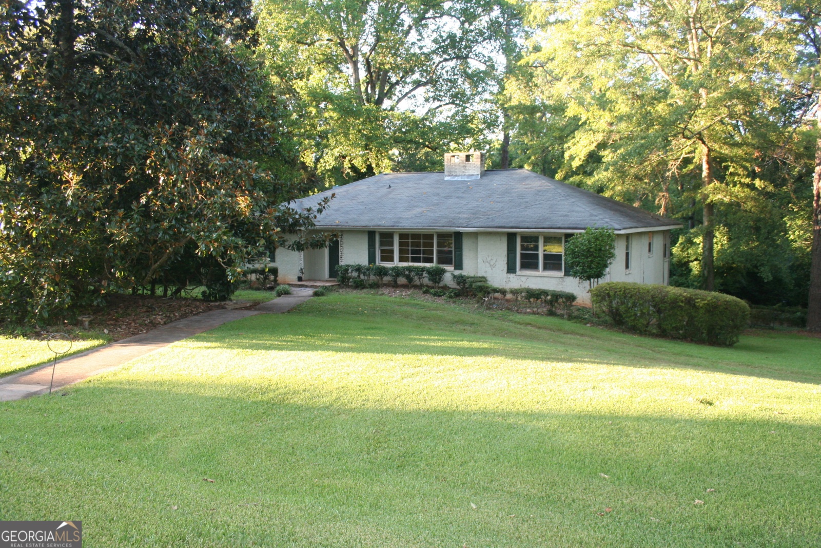 302 Lane Circle, Lagrange, Georgia 30240, 5 Bedrooms Bedrooms, ,4 BathroomsBathrooms,Residential,For Sale,Lane,9135542