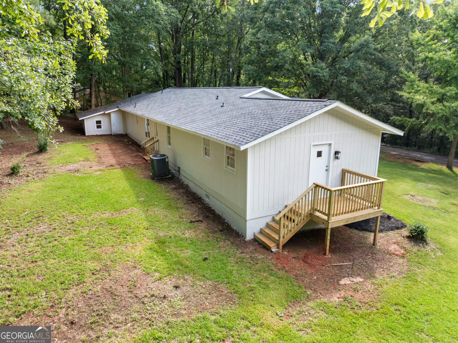 134 Hickory Circle, West Point, Georgia 31833, 4 Bedrooms Bedrooms, ,3 BathroomsBathrooms,Residential,For Sale,Hickory,9136818