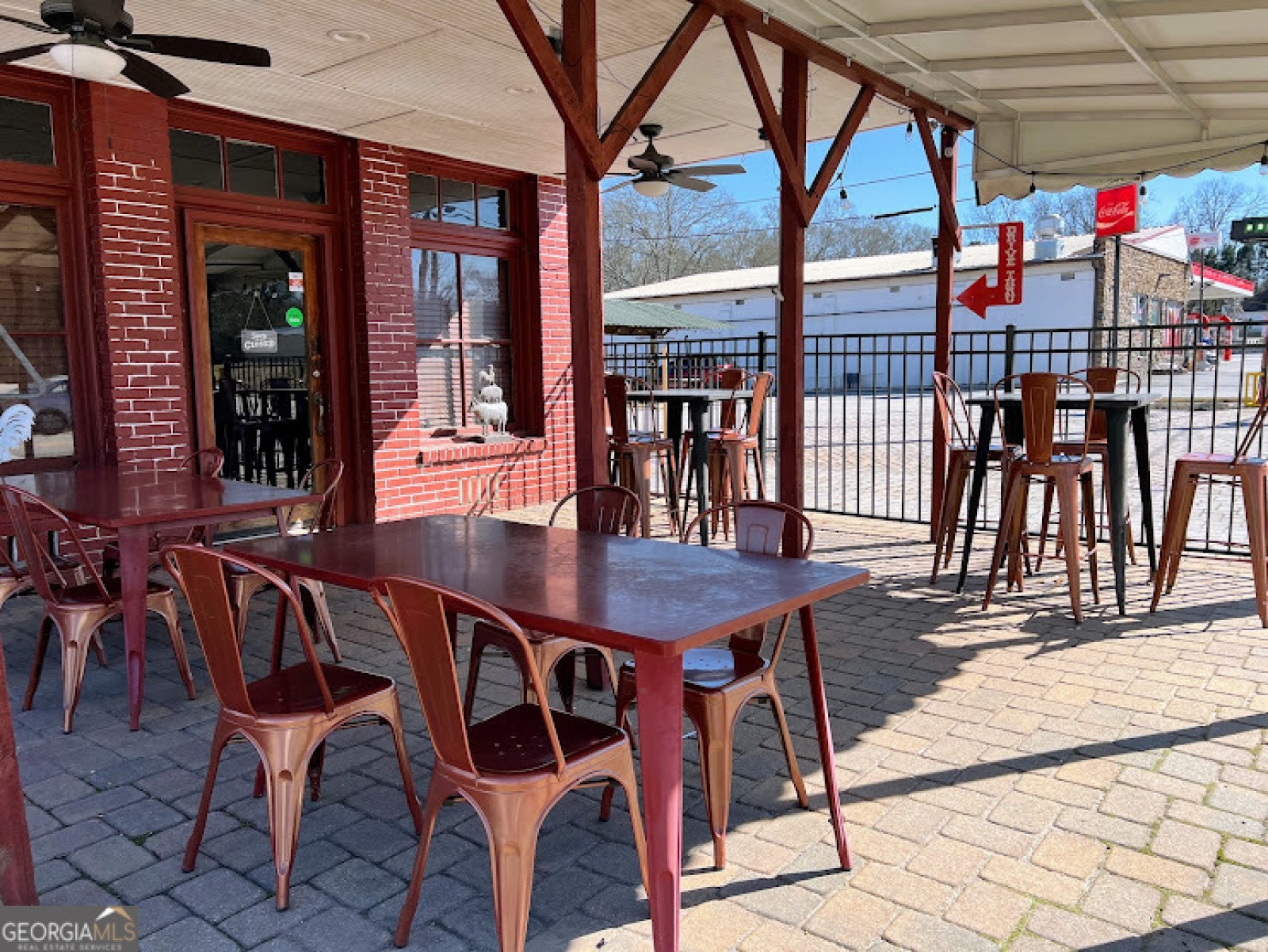 665 Main Street, Whitesburg, Georgia 30185, ,Commercial Sale,For Sale,Main,9137757