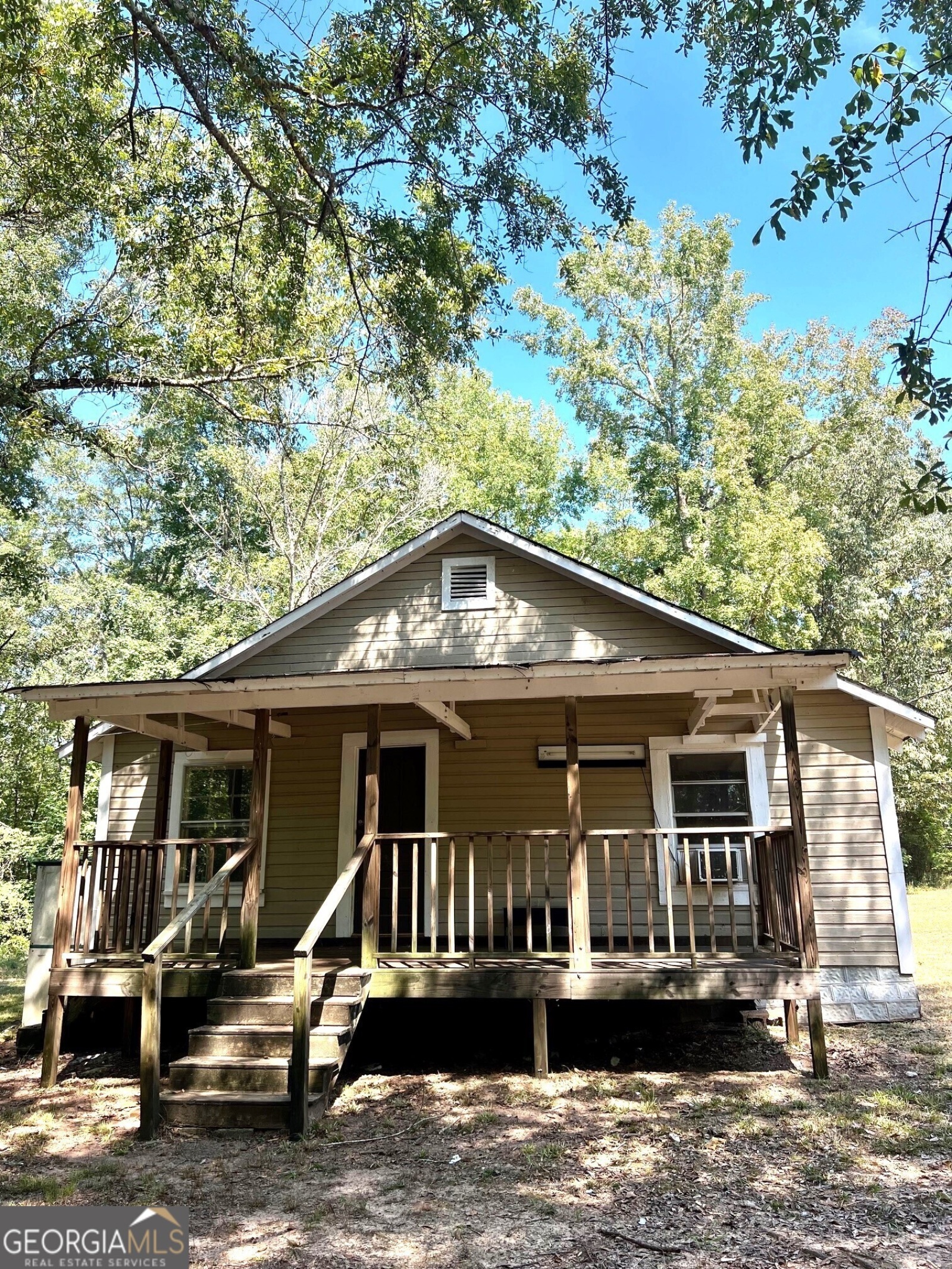 3067 Sr 18 Highway, West Point, Georgia 31833, ,Residential Income,For Sale,Sr 18,9137800