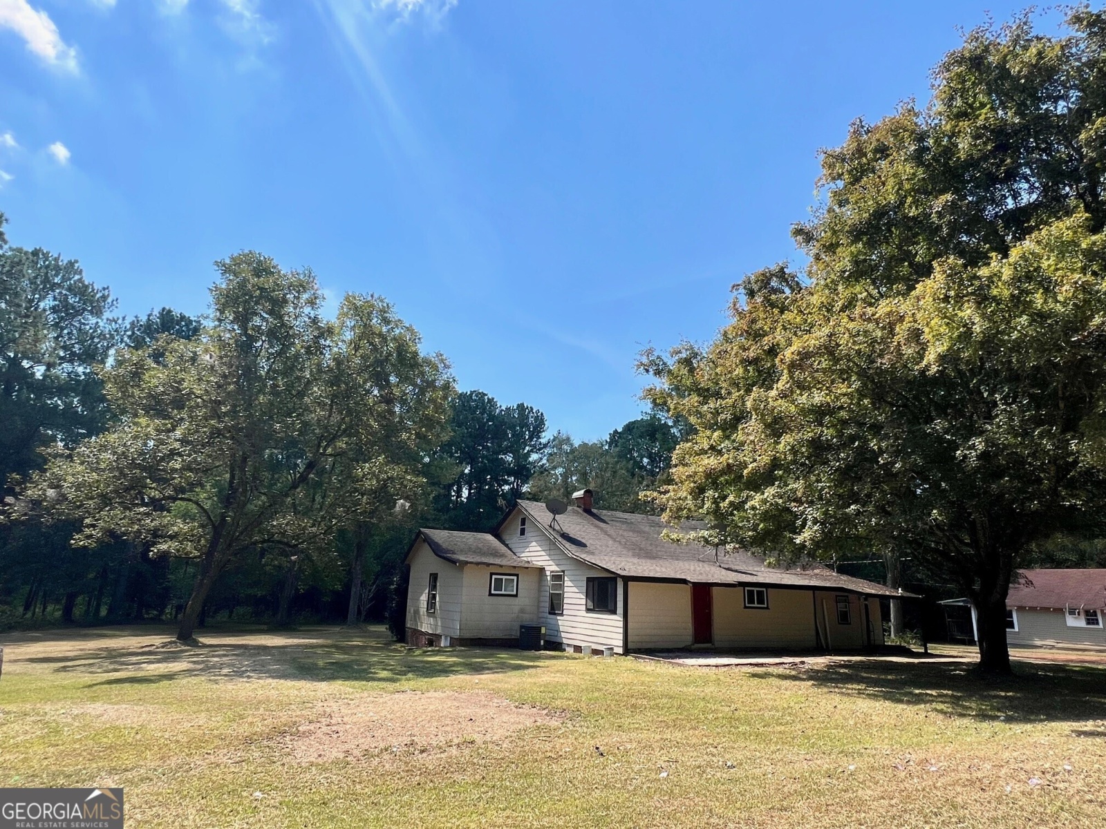 3067 Sr 18 Highway, West Point, Georgia 31833, ,Residential Income,For Sale,Sr 18,9137800