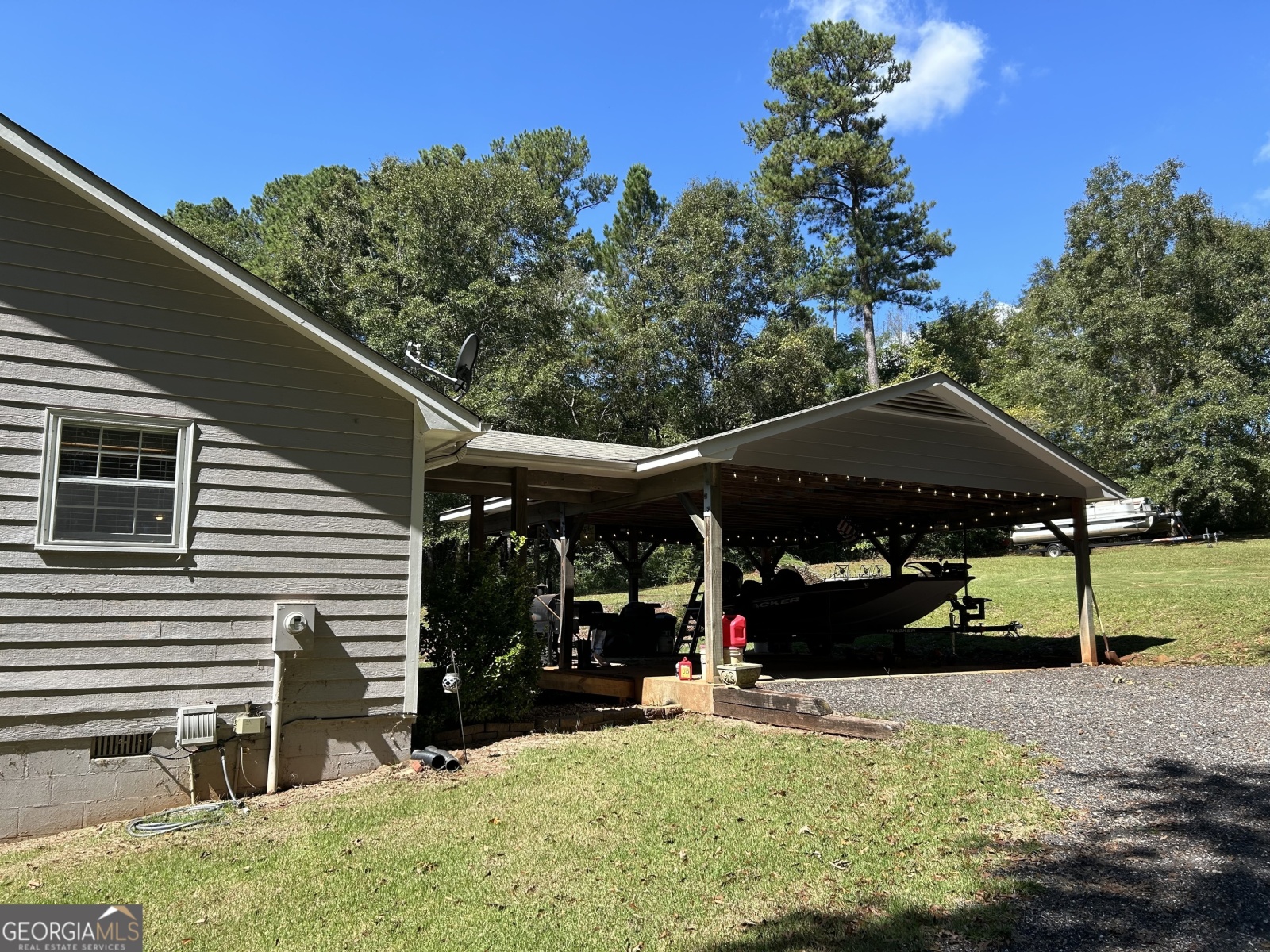 40 Tyler Street, Lagrange, Georgia 30240, 3 Bedrooms Bedrooms, ,2 BathroomsBathrooms,Residential,For Sale,Tyler,9138408