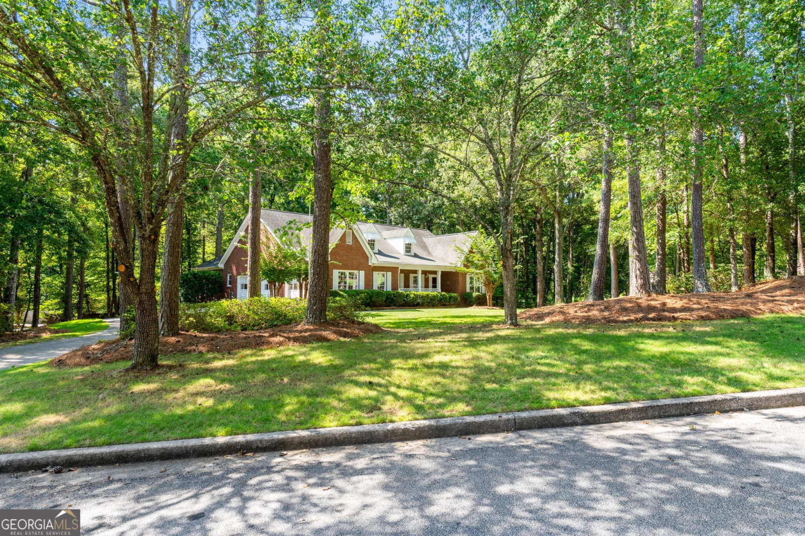 105 Matthew Way, Fayetteville, Georgia 30214, 5 Bedrooms Bedrooms, ,3 BathroomsBathrooms,Residential,For Sale,Matthew,9138412