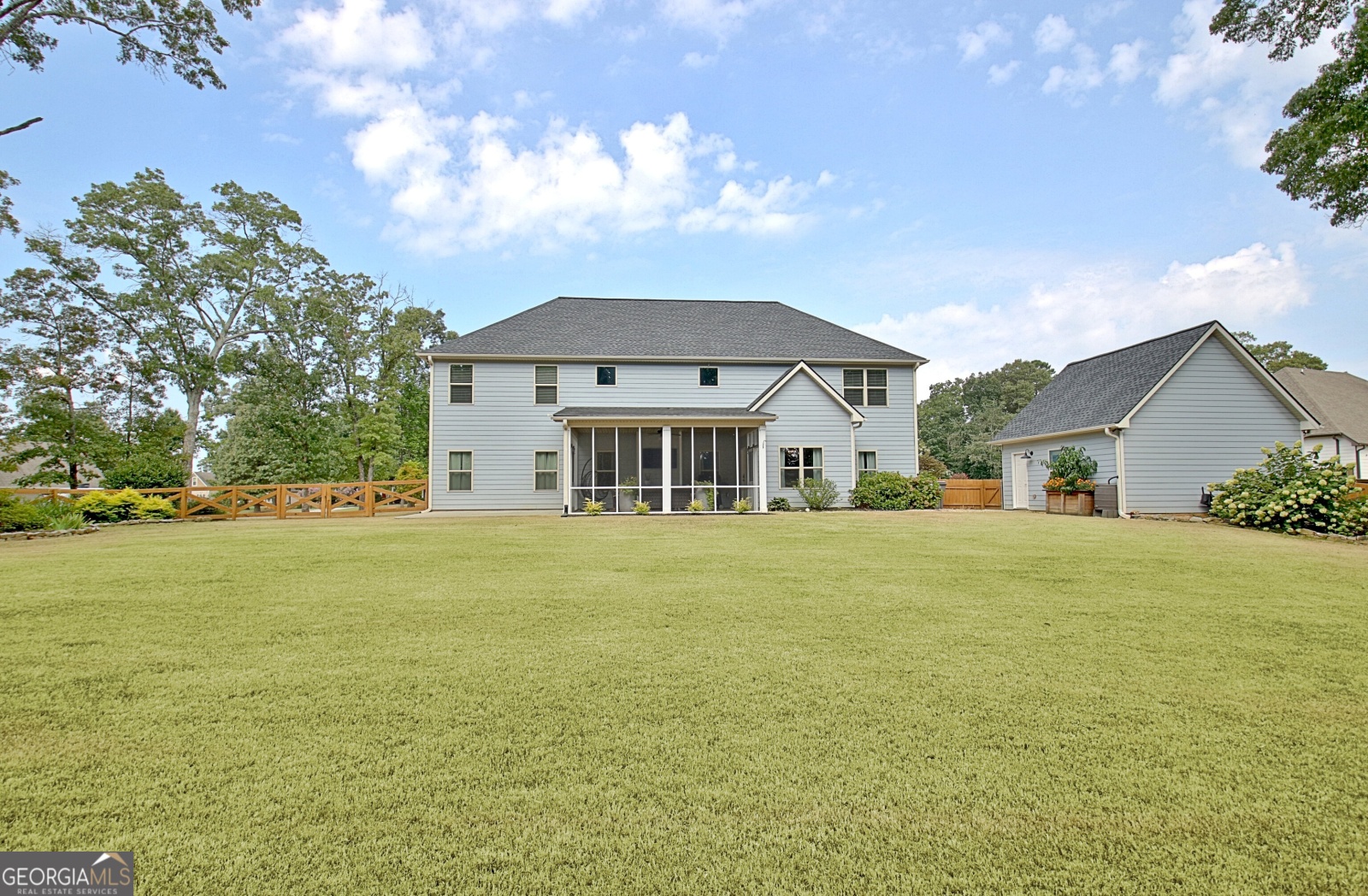 111 Rockhouse Ridge, Senoia, Georgia 30276, 5 Bedrooms Bedrooms, ,3 BathroomsBathrooms,Residential,For Sale,Rockhouse,9138415