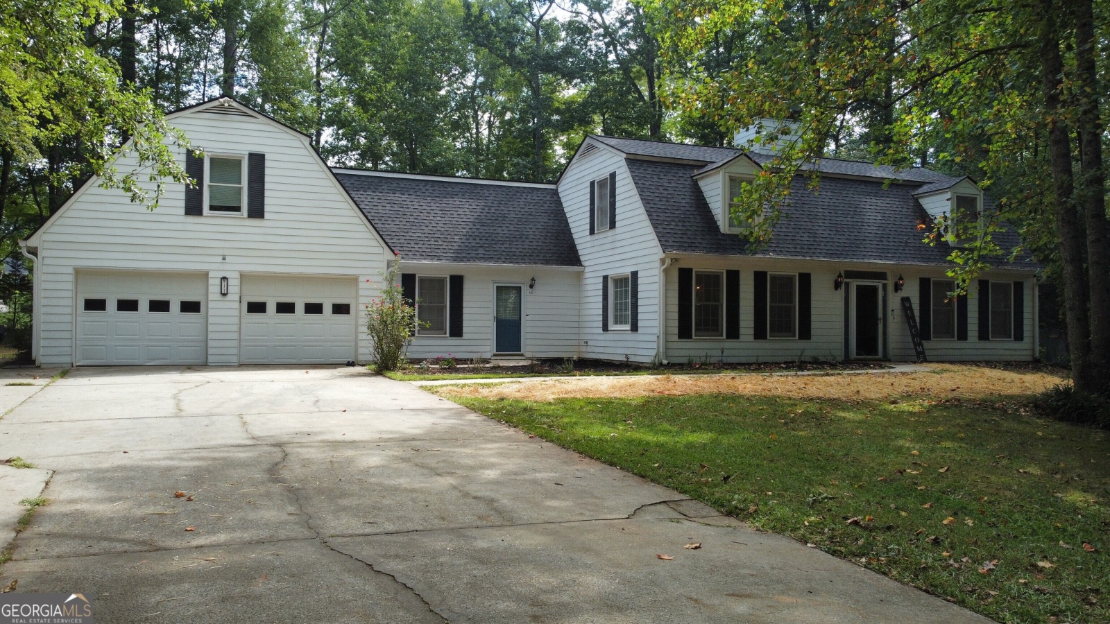 11 Jacks Drive, Newnan, Georgia 30263, 5 Bedrooms Bedrooms, ,4 BathroomsBathrooms,Residential,For Sale,Jacks,9138452