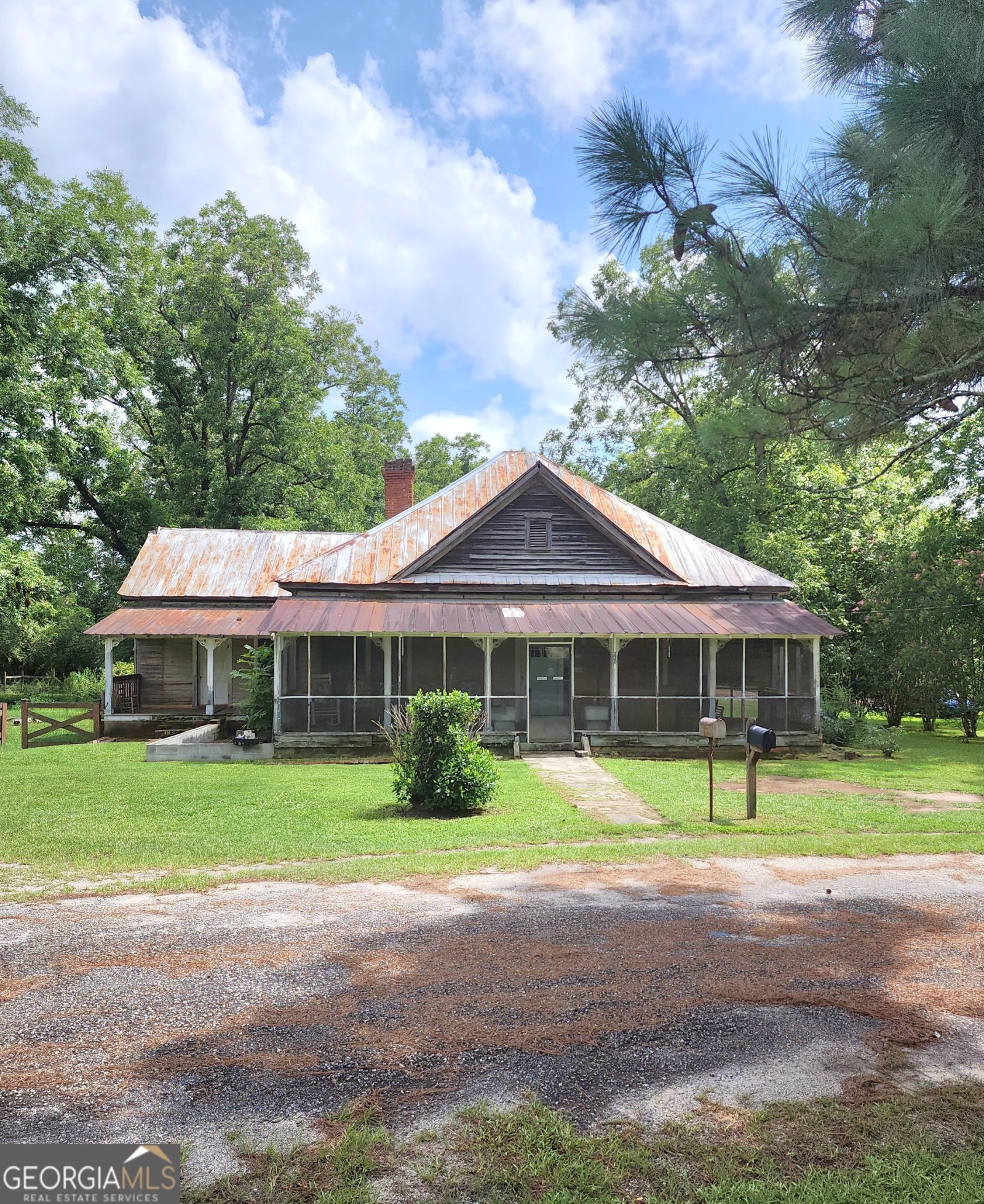 220 Fowler Street, Greenville, Georgia 30222, 3 Bedrooms Bedrooms, ,2 BathroomsBathrooms,Residential,For Sale,Fowler,9138555