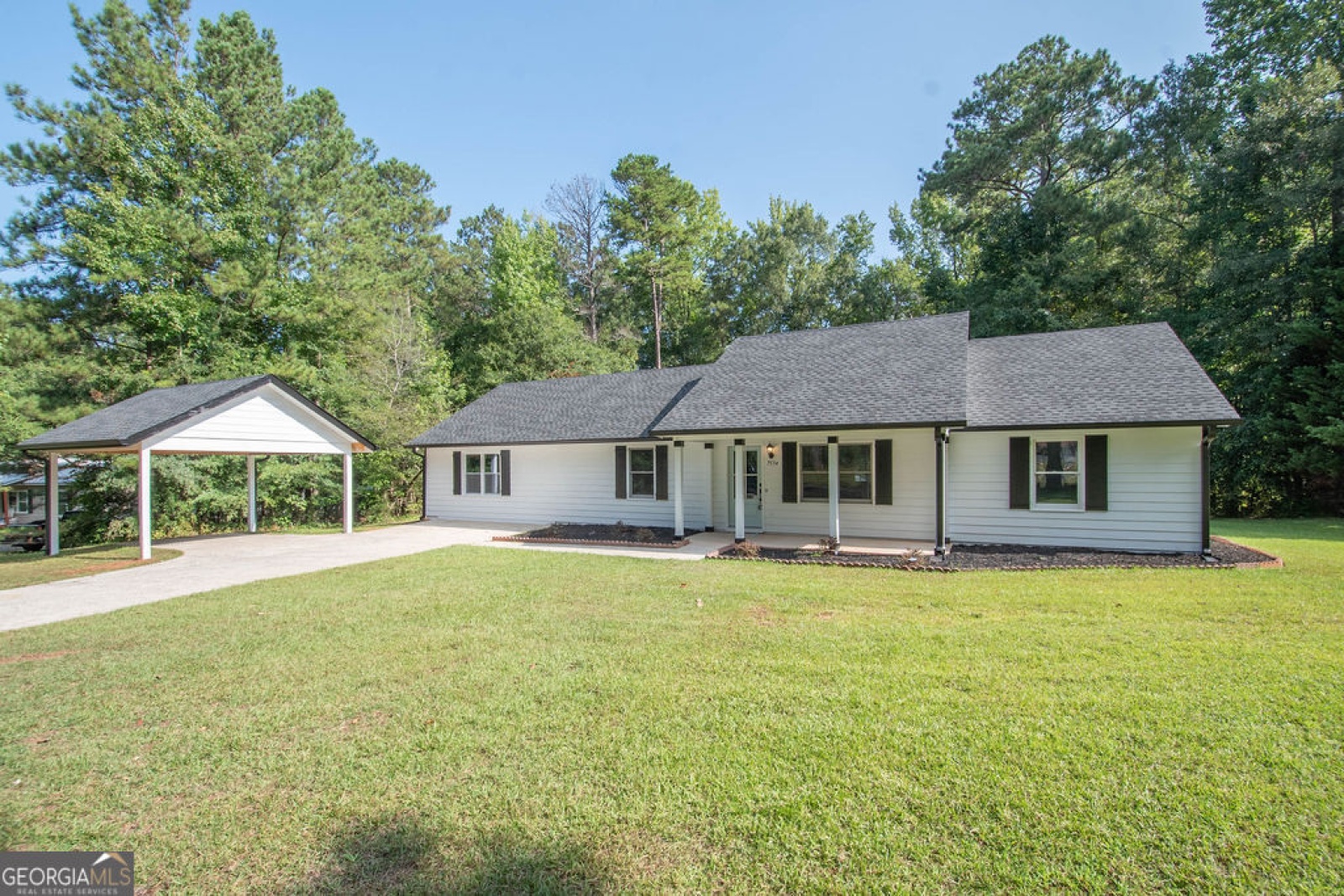 7534 Gordon Road, Senoia, Georgia 30276, 3 Bedrooms Bedrooms, ,2 BathroomsBathrooms,Residential,For Sale,Gordon,9138573