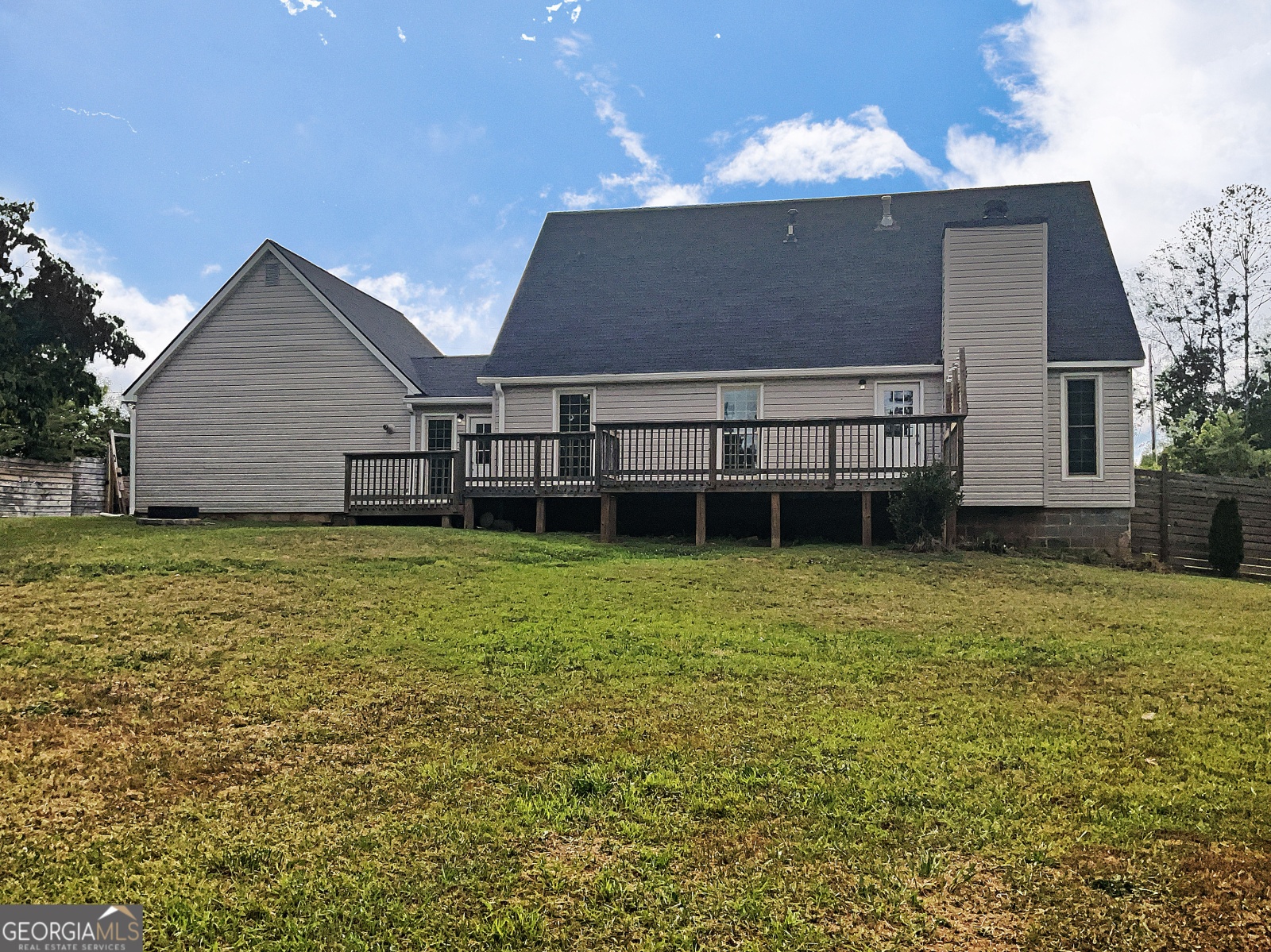 279 Victoria Lane, Newnan, Georgia 30263, 3 Bedrooms Bedrooms, ,2 BathroomsBathrooms,Residential,For Sale,Victoria,9138597