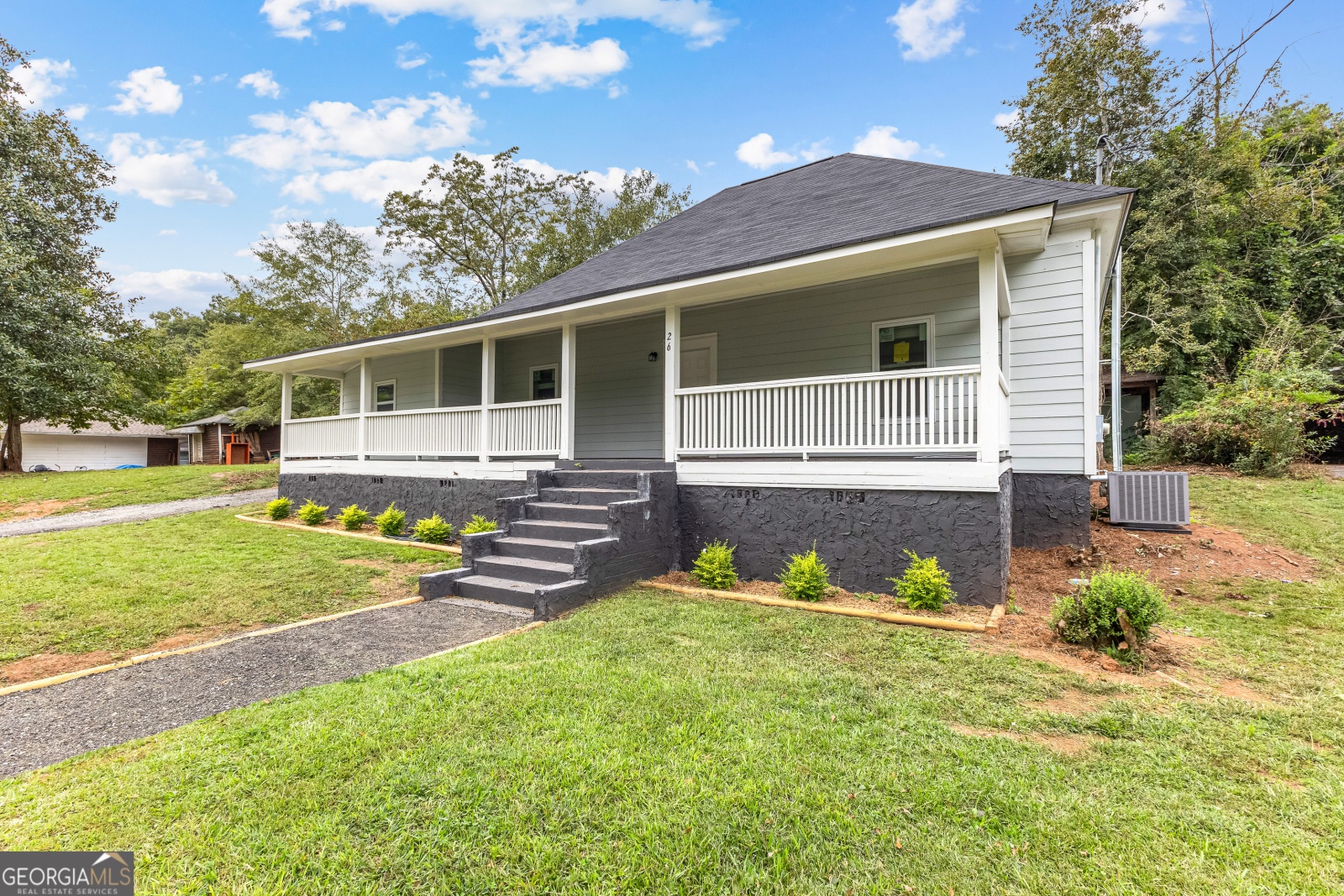 26 Pool Woods Drive, Grantville, Georgia 30220, 4 Bedrooms Bedrooms, ,3 BathroomsBathrooms,Residential,For Sale,Pool Woods,9138623