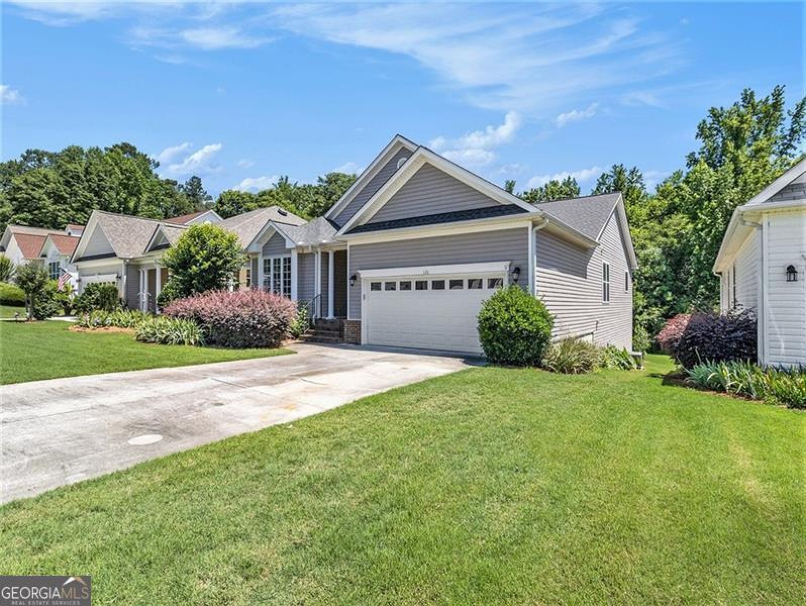 120 SCENIC HILLS Drive, Newnan, Georgia 30265, 2 Bedrooms Bedrooms, ,2 BathroomsBathrooms,Residential,For Sale,SCENIC HILLS,9138631