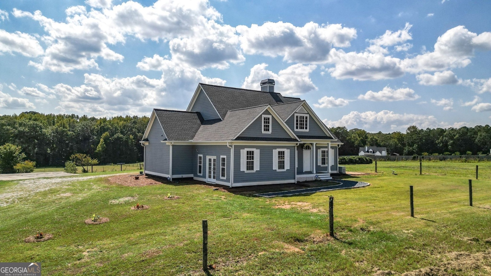 1010 Gray Girls Road, Senoia, Georgia 30276, 4 Bedrooms Bedrooms, ,3 BathroomsBathrooms,Residential,For Sale,Gray Girls,9138654