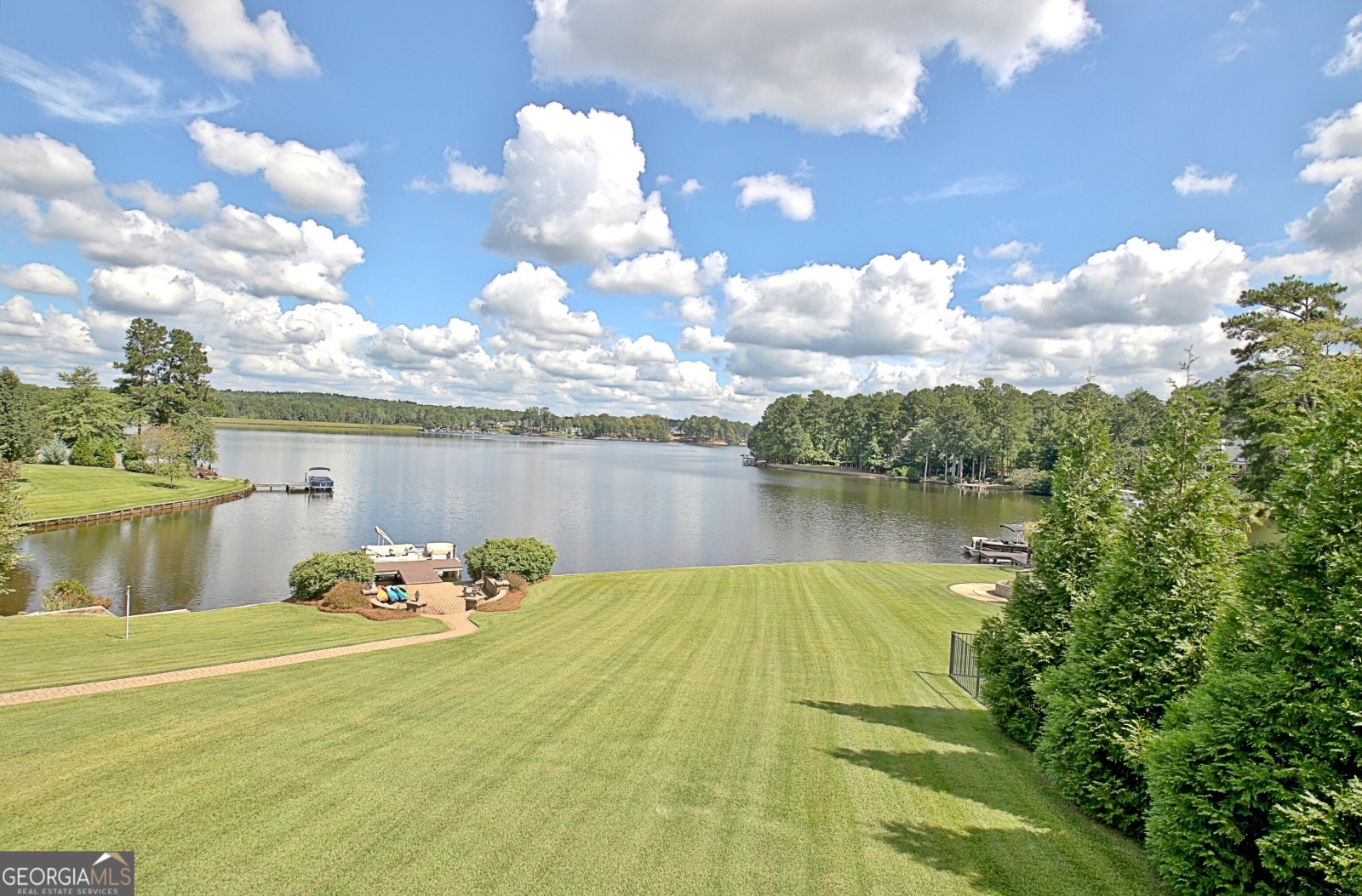 19 Indian Rock Point, Newnan, Georgia 30263, 5 Bedrooms Bedrooms, ,4 BathroomsBathrooms,Residential,For Sale,Indian Rock,9138702