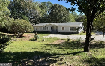 144 Hurst Mill Road, Bremen, Georgia 30110, 3 Bedrooms Bedrooms, ,2 BathroomsBathrooms,Residential,For Sale,Hurst Mill,9138724