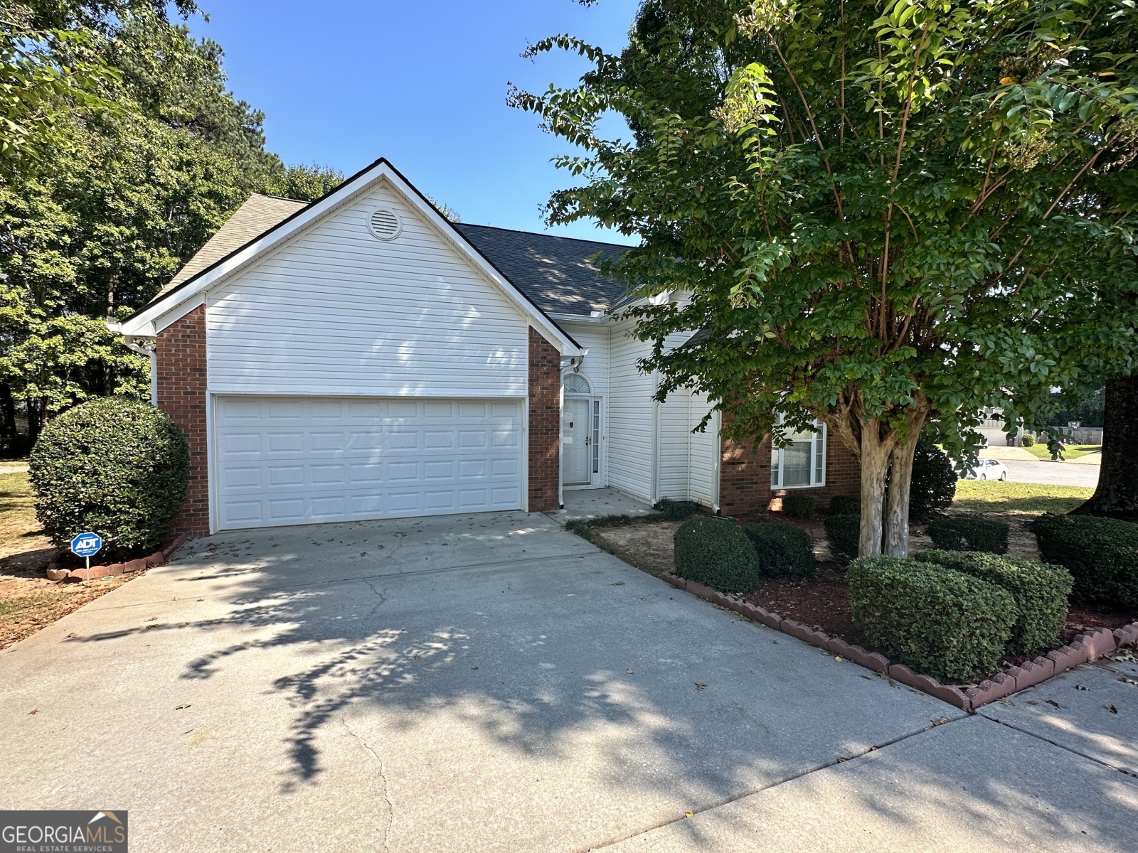 38 Harpers Farm Drive, Newnan, Georgia 30263, 3 Bedrooms Bedrooms, ,2 BathroomsBathrooms,Residential,For Sale,Harpers Farm,9138728