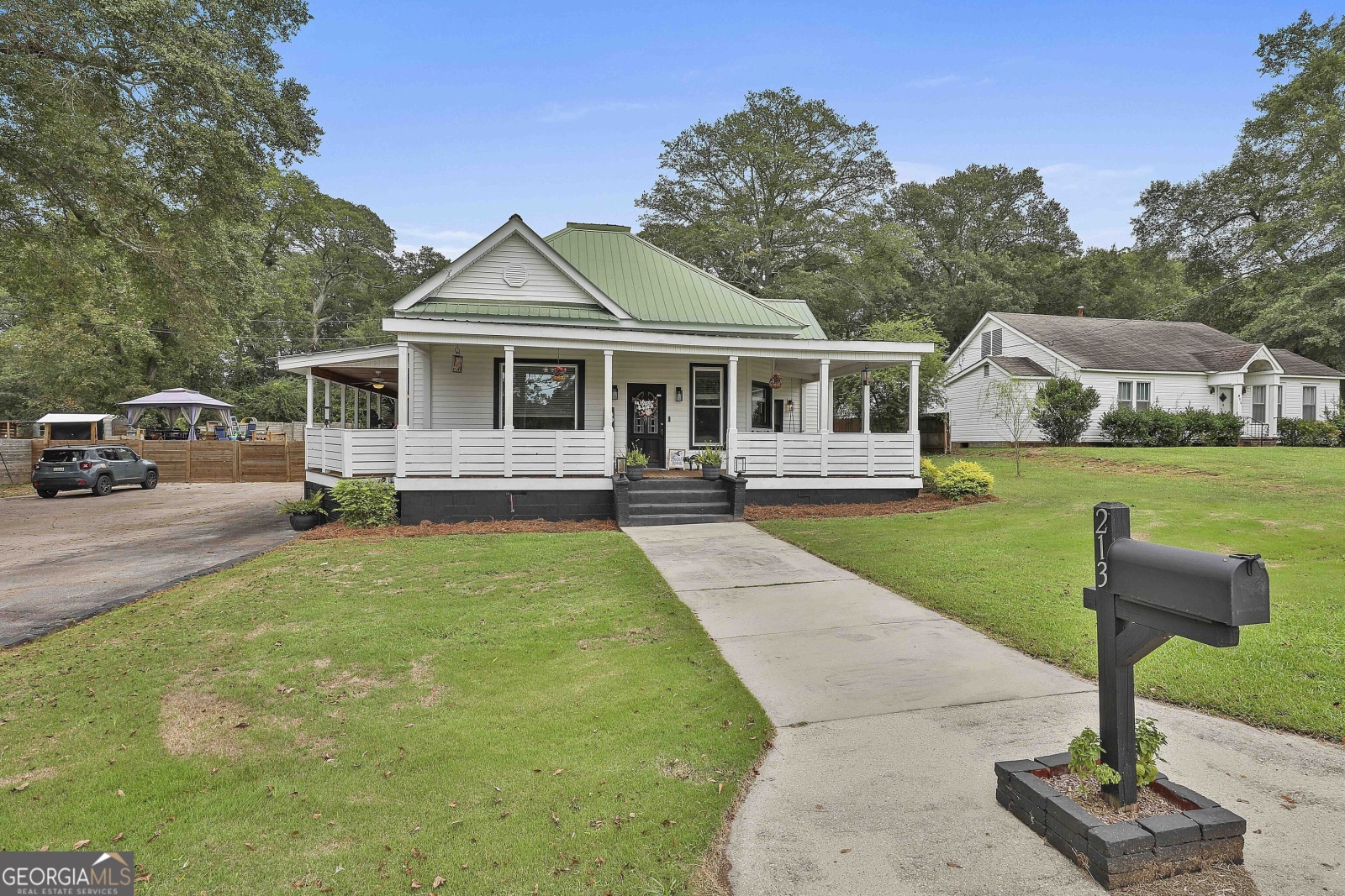 213 Johnson Street, Hogansville, Georgia 30230, 4 Bedrooms Bedrooms, ,2 BathroomsBathrooms,Residential,For Sale,Johnson,9138732