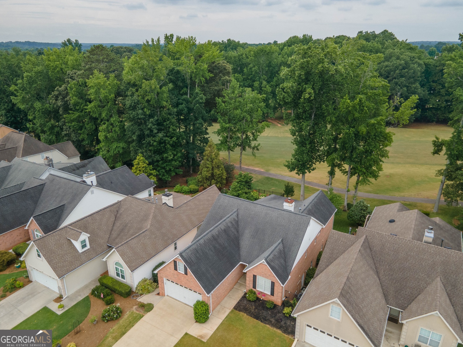 425 Fairway Court, Newnan, Georgia 30265, 5 Bedrooms Bedrooms, ,3 BathroomsBathrooms,Residential,For Sale,Fairway,9138754