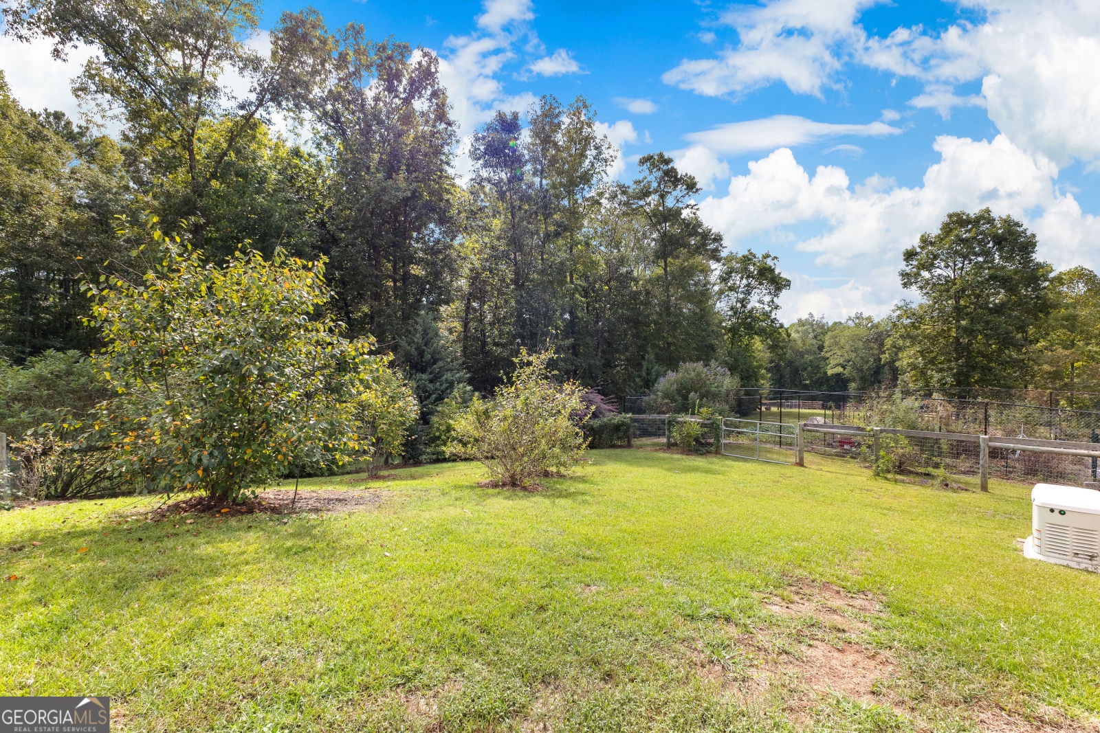 1953 Bishop Road, Luthersville, Georgia 30251, 3 Bedrooms Bedrooms, ,3 BathroomsBathrooms,Residential,For Sale,Bishop,9138759