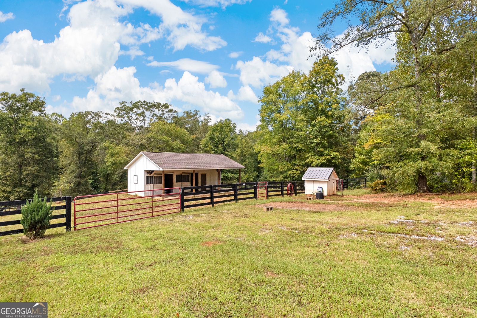 1953 Bishop Road, Luthersville, Georgia 30251, 3 Bedrooms Bedrooms, ,3 BathroomsBathrooms,Residential,For Sale,Bishop,9138759