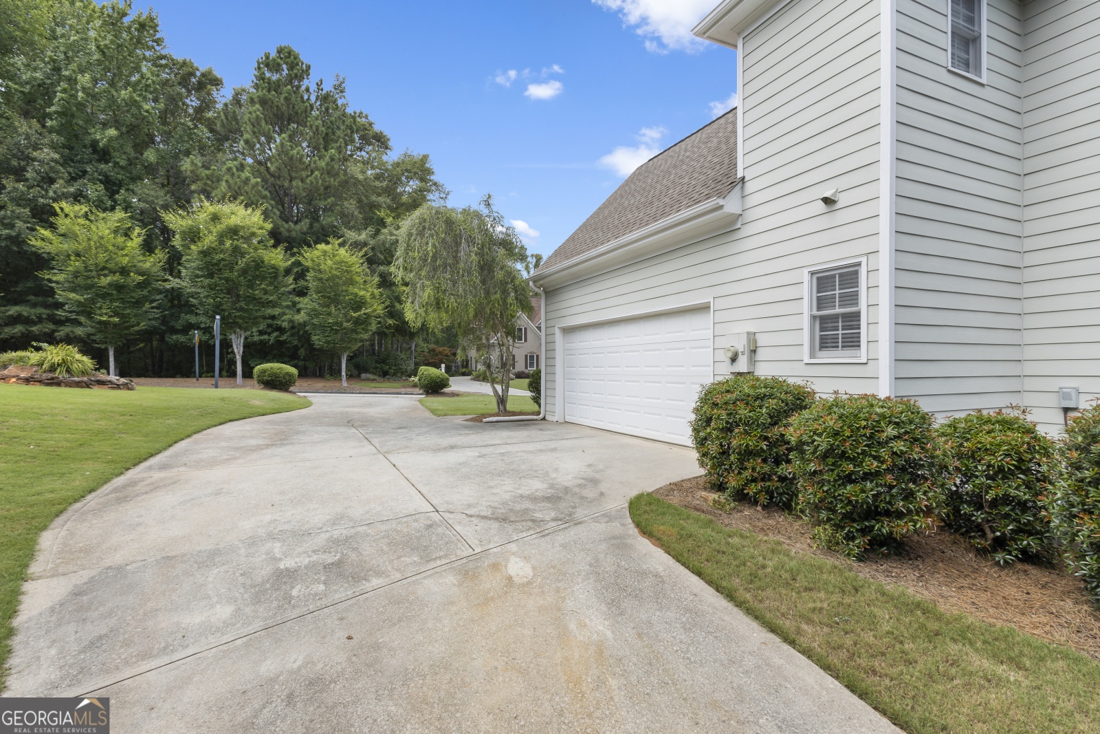 2510 Shoreline Parkway, Villa Rica, Georgia 30180, 4 Bedrooms Bedrooms, ,3 BathroomsBathrooms,Residential,For Sale,Shoreline,9138832