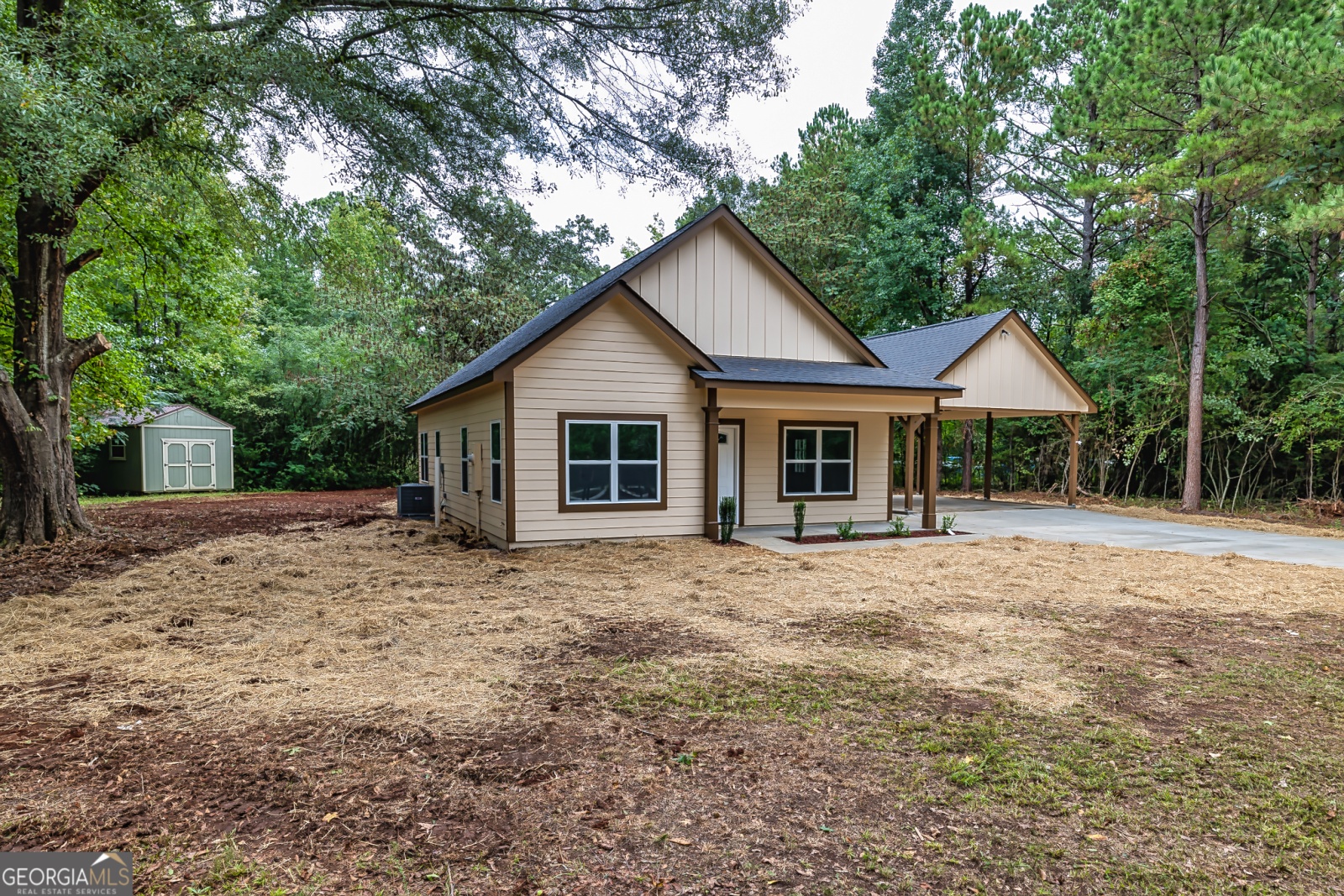 76 River Circle, Hogansville, Georgia 30230, 3 Bedrooms Bedrooms, ,2 BathroomsBathrooms,Residential,For Sale,River,9138910