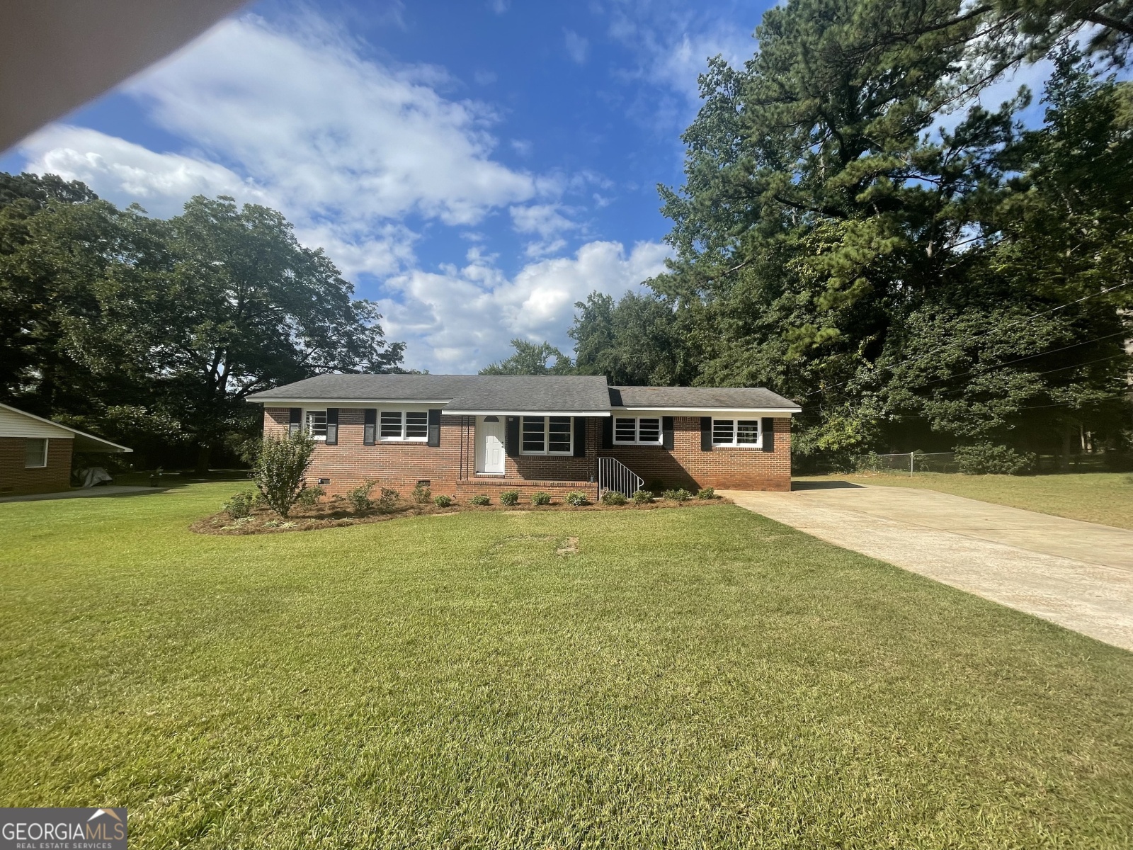 109 Alton Drive, Lagrange, Georgia 30241, 3 Bedrooms Bedrooms, ,2 BathroomsBathrooms,Residential,For Sale,Alton,9138931