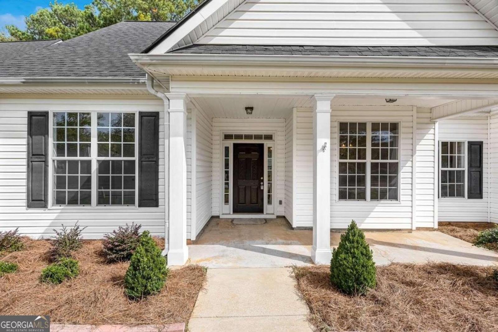 112 Brightling Lane, Newnan, Georgia 30265, 3 Bedrooms Bedrooms, ,2 BathroomsBathrooms,Residential,For Sale,Brightling,9138999