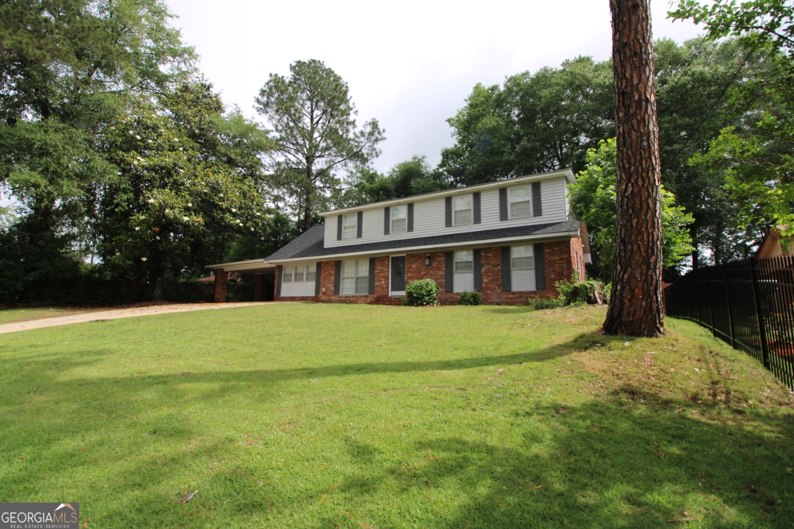 458 Henson Avenue, Columbus, Georgia 31907, 4 Bedrooms Bedrooms, ,2 BathroomsBathrooms,Residential,For Sale,Henson,9139009