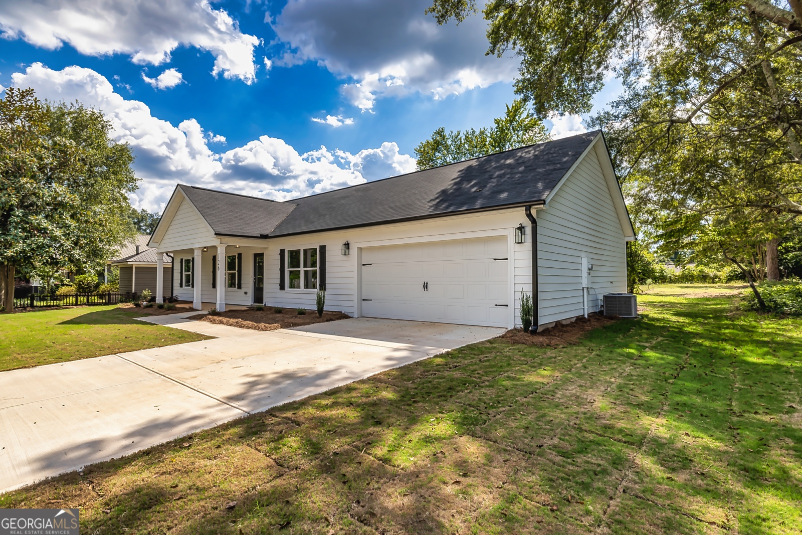 126 Durand Street, Woodbury, Georgia 30293, 3 Bedrooms Bedrooms, ,2 BathroomsBathrooms,Residential,For Sale,Durand,9139068