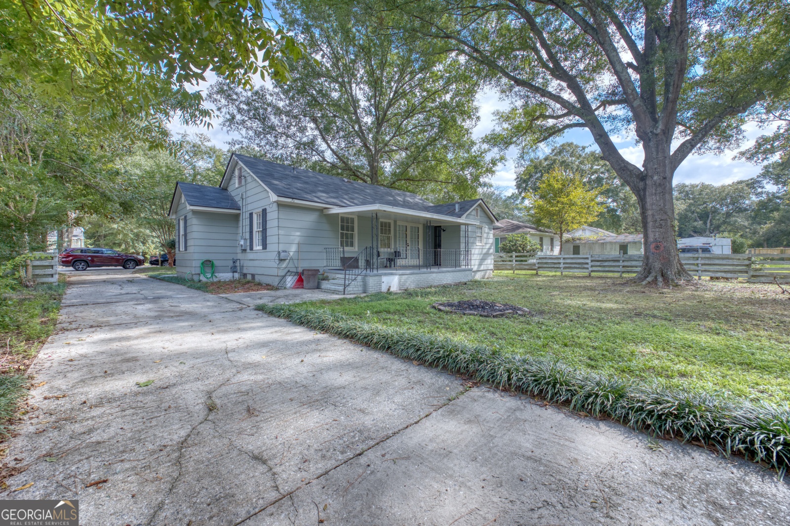 1647 Berkley Avenue, Columbus, Georgia 31907, 2 Bedrooms Bedrooms, ,1 BathroomBathrooms,Residential,For Sale,Berkley,9139070