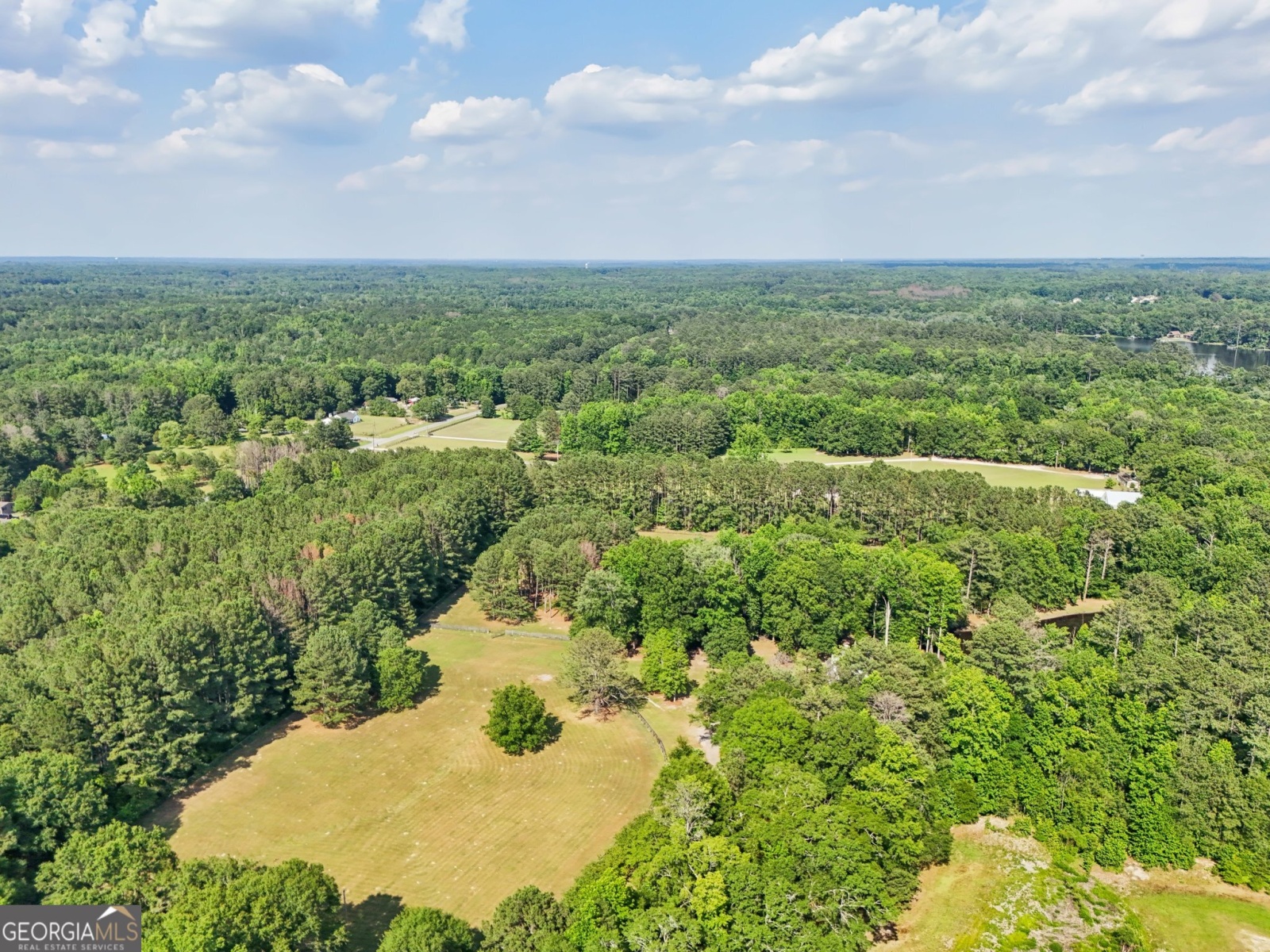 576 Tope Road, Sharpsburg, Georgia 30277, 4 Bedrooms Bedrooms, ,3 BathroomsBathrooms,Residential,For Sale,Tope,9139079