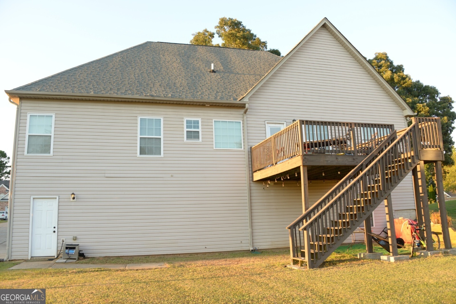 201 Brookwood Drive, Carrollton, Georgia 30117, 5 Bedrooms Bedrooms, ,3 BathroomsBathrooms,Residential,For Sale,Brookwood,9139094