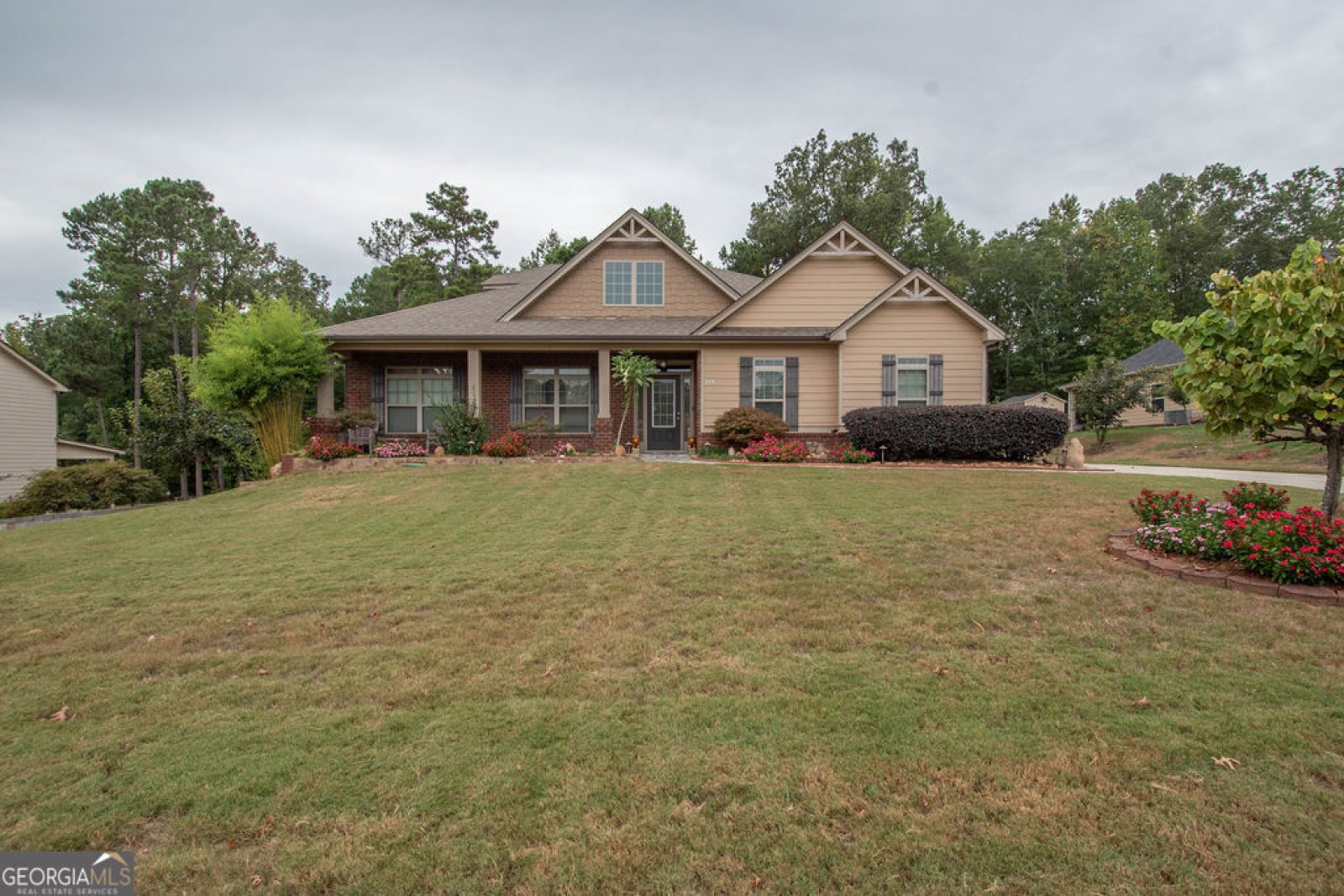 275 Darien Drive, Senoia, Georgia 30276, 4 Bedrooms Bedrooms, ,3 BathroomsBathrooms,Residential,For Sale,Darien,9139095