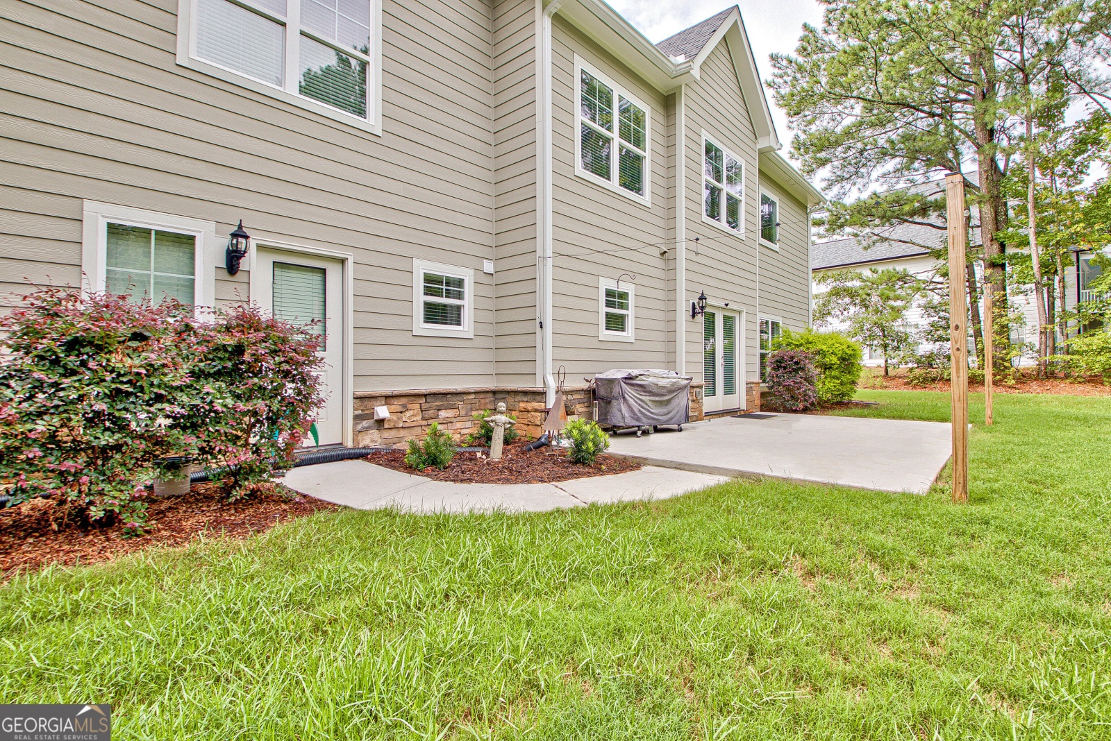 170 Castlewood Road, Tyrone, Georgia 30290, 4 Bedrooms Bedrooms, ,3 BathroomsBathrooms,Residential,For Sale,Castlewood,9139107