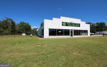 18 Highway 16, Newnan, Georgia 30263, ,Commercial Sale,For Sale,Highway 16,9139143