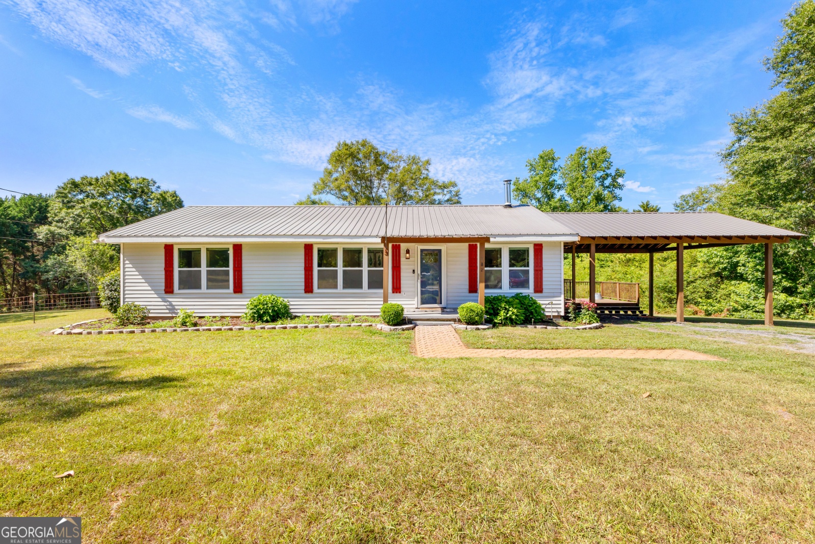 382 Lamb Road, Moreland, Georgia 30259, 3 Bedrooms Bedrooms, ,1 BathroomBathrooms,Residential,For Sale,Lamb,9139156