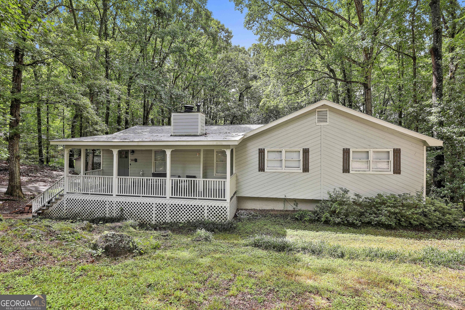 32 Rustica Drive, Newnan, Georgia 30263, 3 Bedrooms Bedrooms, ,2 BathroomsBathrooms,Residential,For Sale,Rustica,9139550