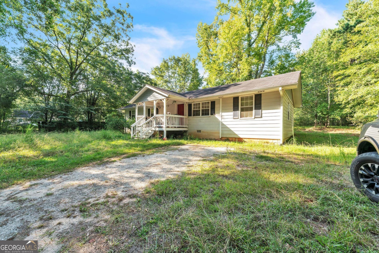 34 Newton Road, Newnan, Georgia 30263, 4 Bedrooms Bedrooms, ,2 BathroomsBathrooms,Residential,For Sale,Newton,9139554