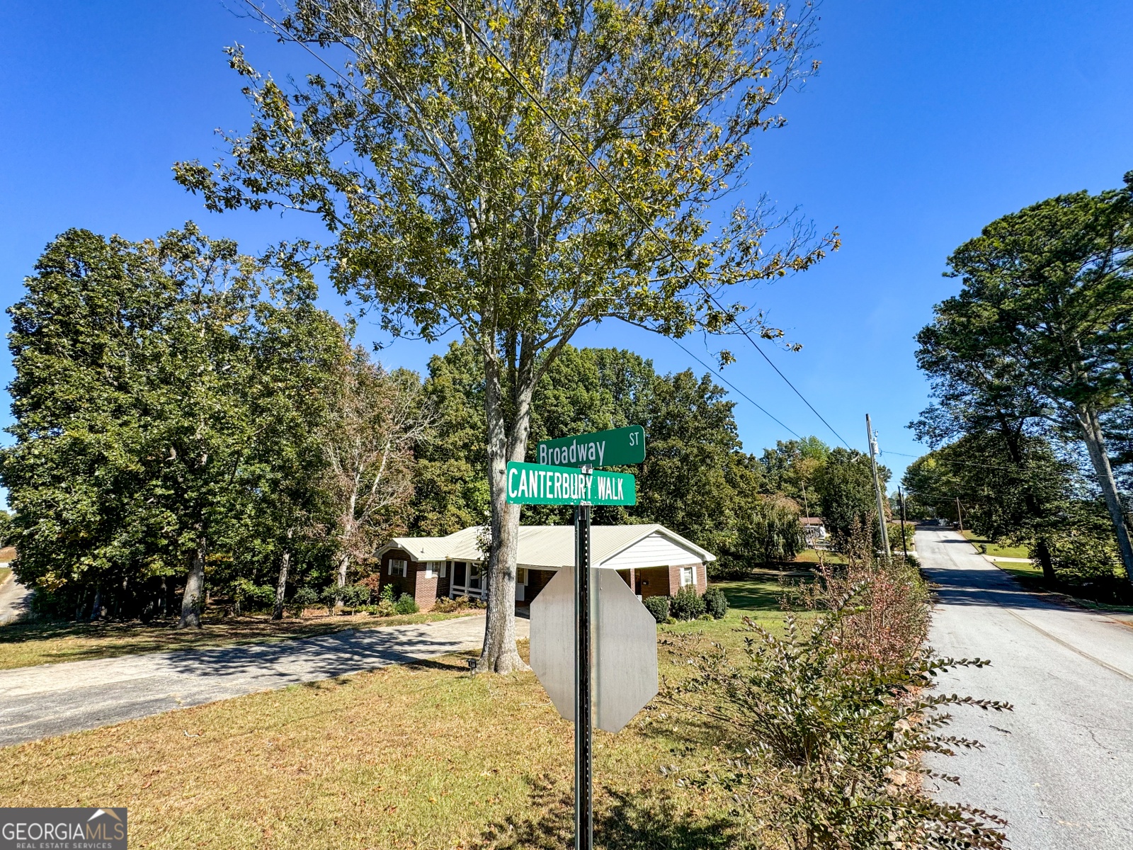 128 Broadway Street, Bremen, Georgia 30110, 3 Bedrooms Bedrooms, ,3 BathroomsBathrooms,Residential,For Sale,Broadway,9139619