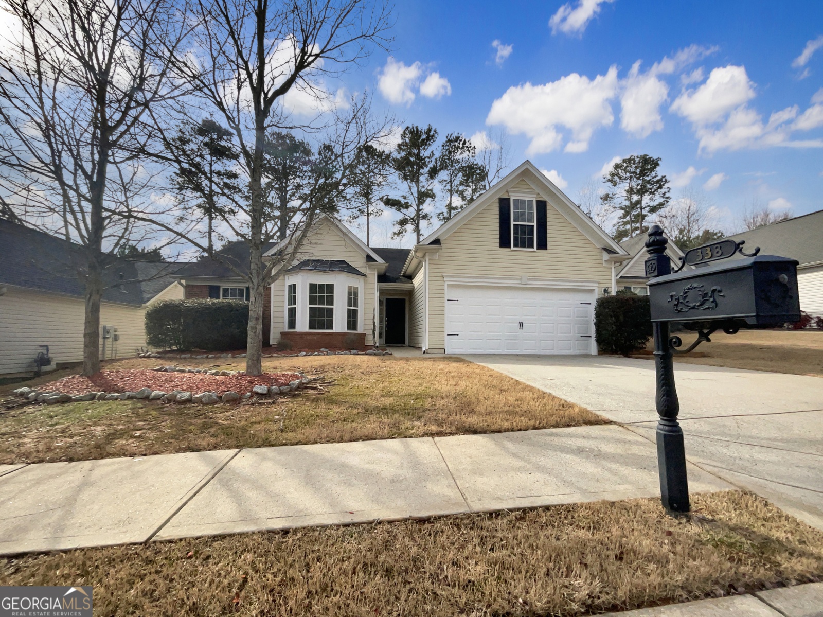 338 Hunterian Place, Newnan, Georgia 30265, 3 Bedrooms Bedrooms, ,2 BathroomsBathrooms,Residential,For Sale,Hunterian,9139780