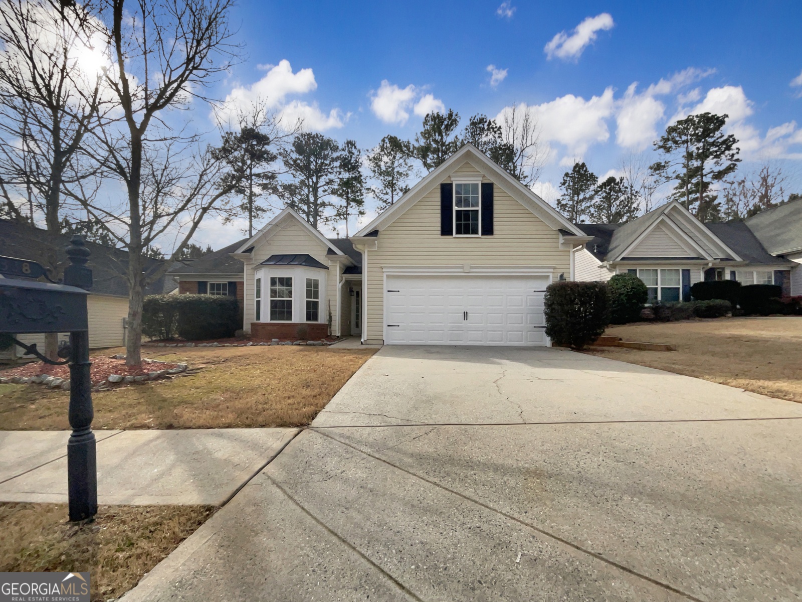 338 Hunterian Place, Newnan, Georgia 30265, 3 Bedrooms Bedrooms, ,2 BathroomsBathrooms,Residential,For Sale,Hunterian,9139780