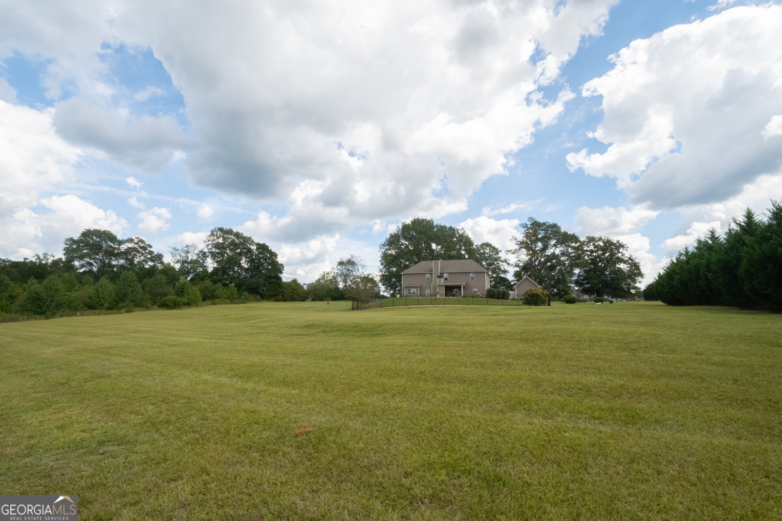 9255 Highway 16, Senoia, Georgia 30276, 5 Bedrooms Bedrooms, ,3 BathroomsBathrooms,Residential,For Sale,Highway 16,9139953