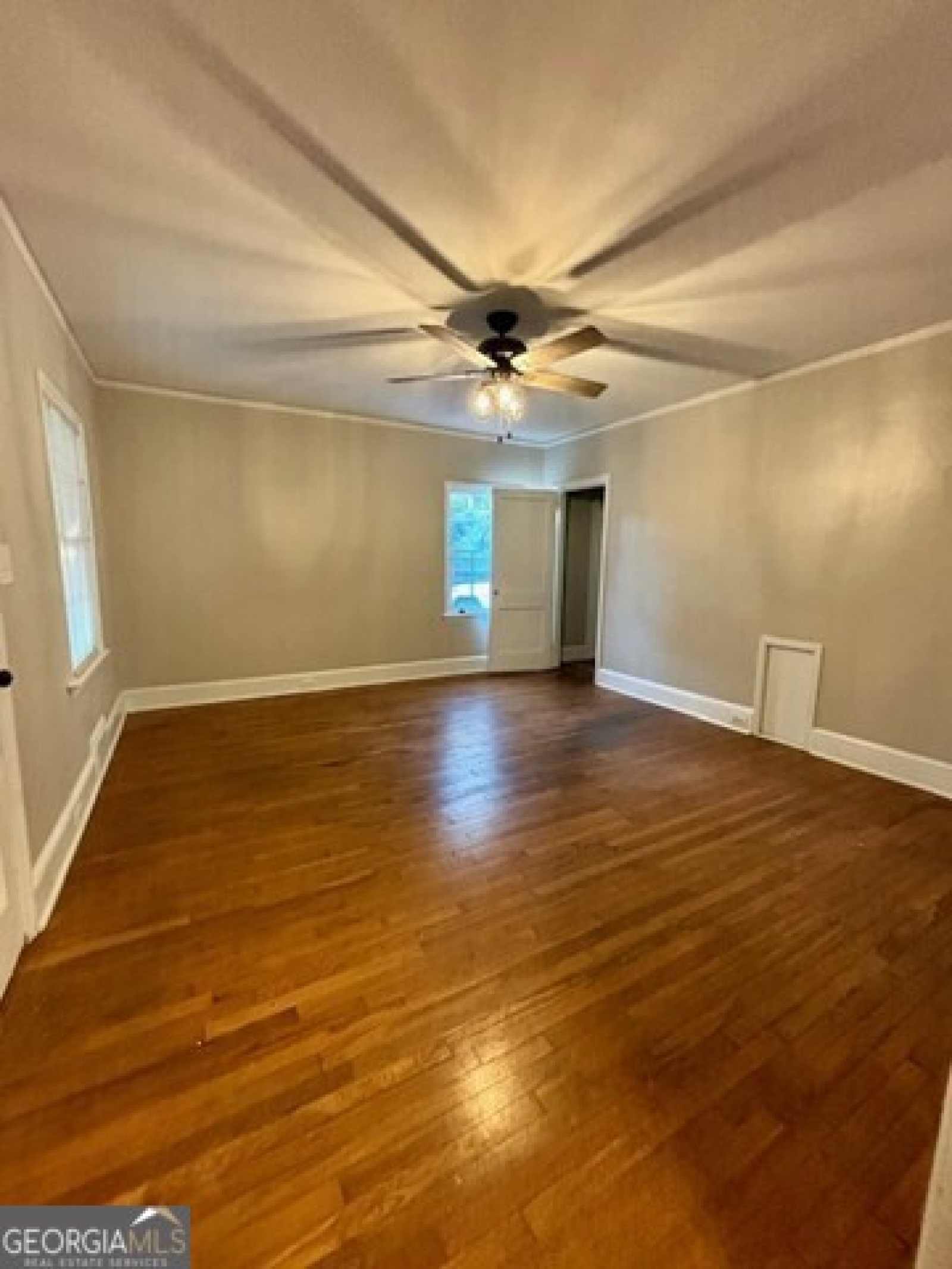 17942 Main Street, Woodbury, Georgia 30293, 3 Bedrooms Bedrooms, ,2 BathroomsBathrooms,Residential,For Sale,Main,9140217