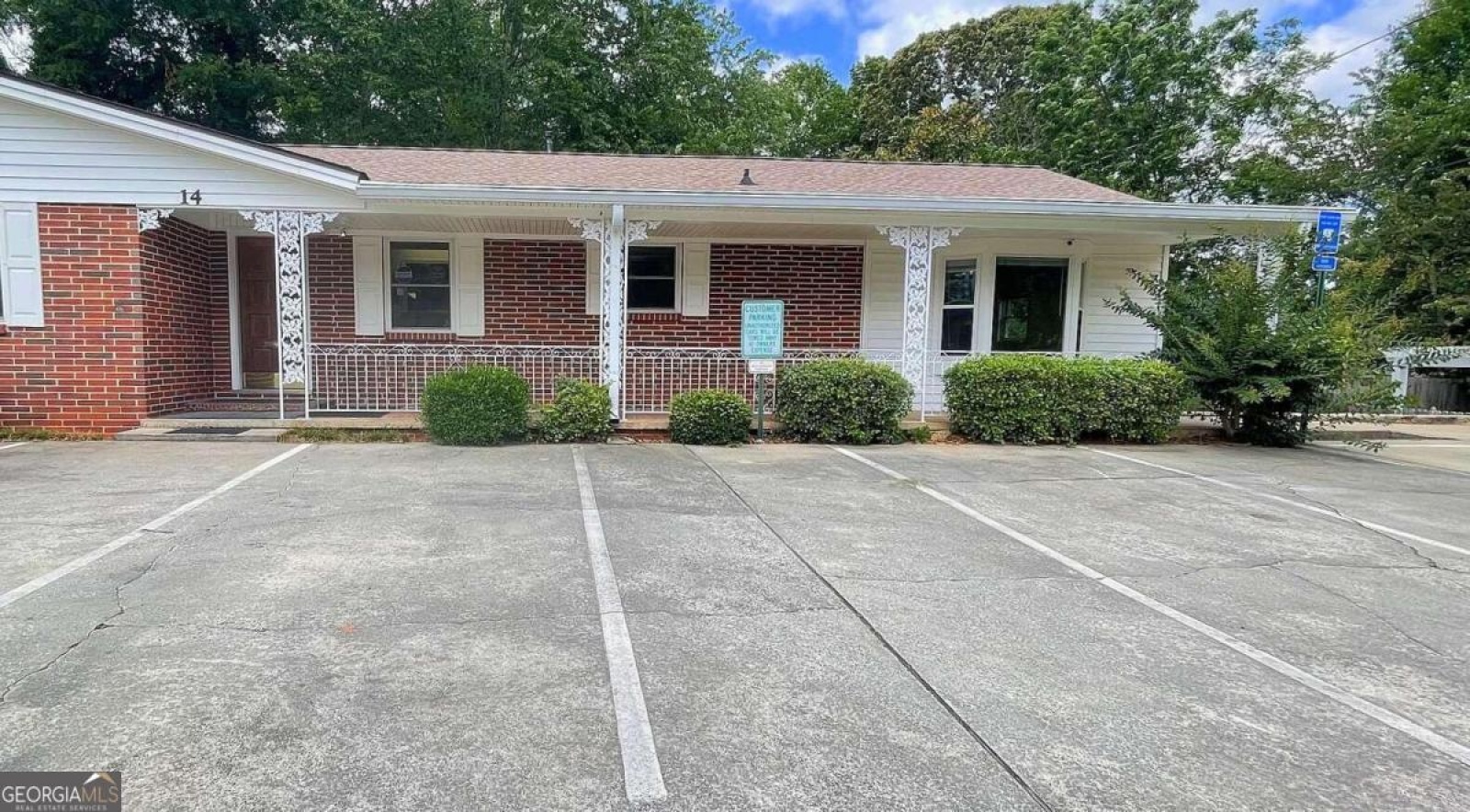 14 Farmer Street, Newnan, Georgia 30263, ,Commercial Sale,For Sale,Farmer,9140221