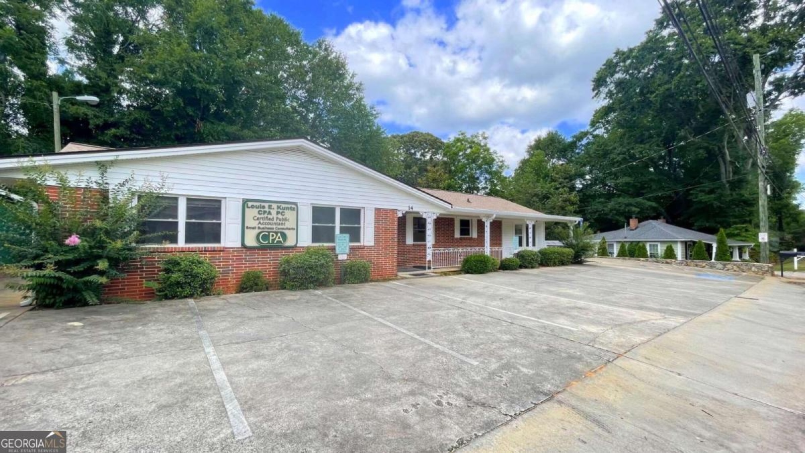 14 Farmer Street, Newnan, Georgia 30263, ,Commercial Sale,For Sale,Farmer,9140221